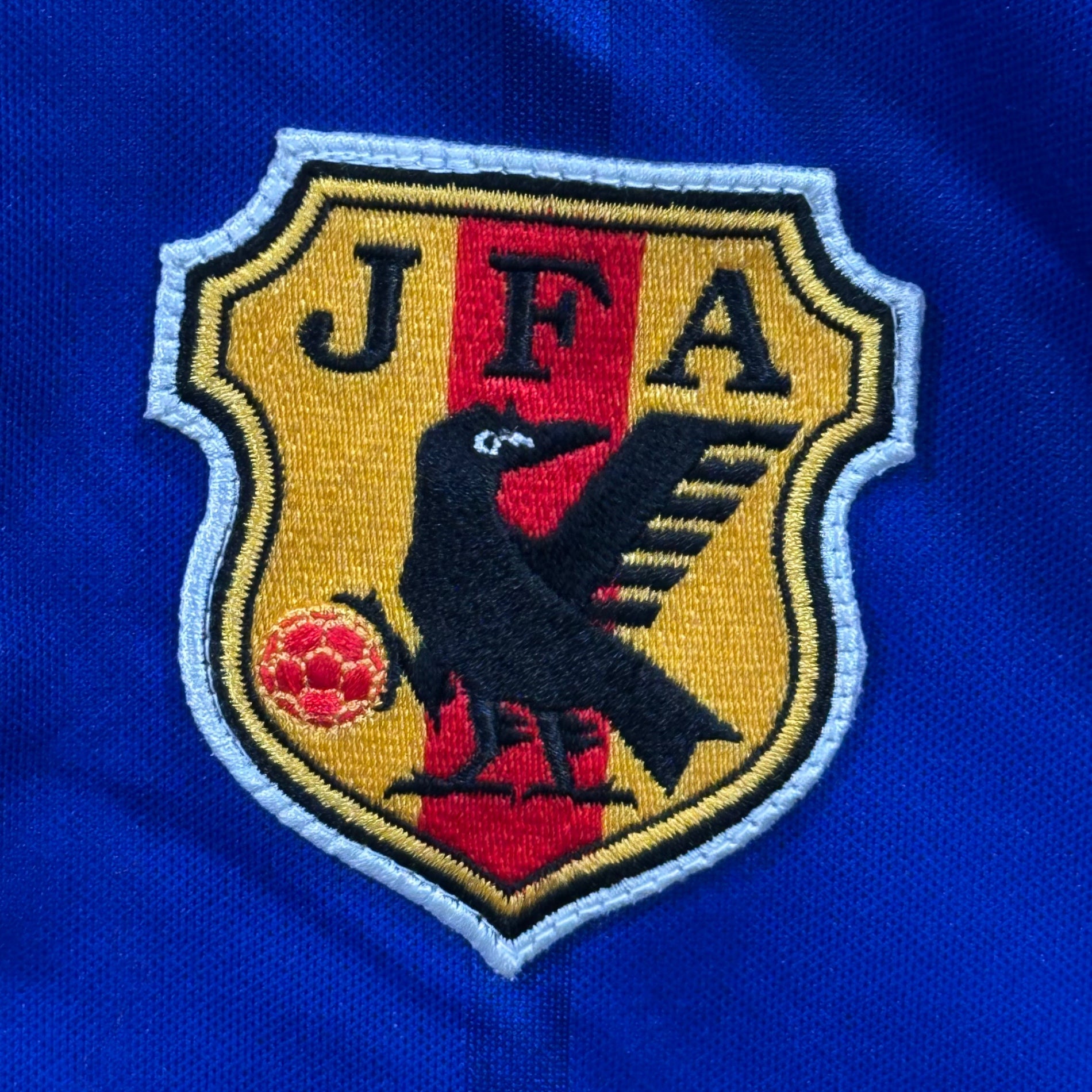 adidas(アディダス) The Joy of Johor Bahru: 1997–98 France World Cup Japan National Team Jersey ジョホールバルの歓喜 97年-98年 フランス ワールドカップ 日本代表 ジャージ AQ-2731 JASPO O トリコロール ファイヤーパターン デサント社製 トラックジャケット レプリカ品
