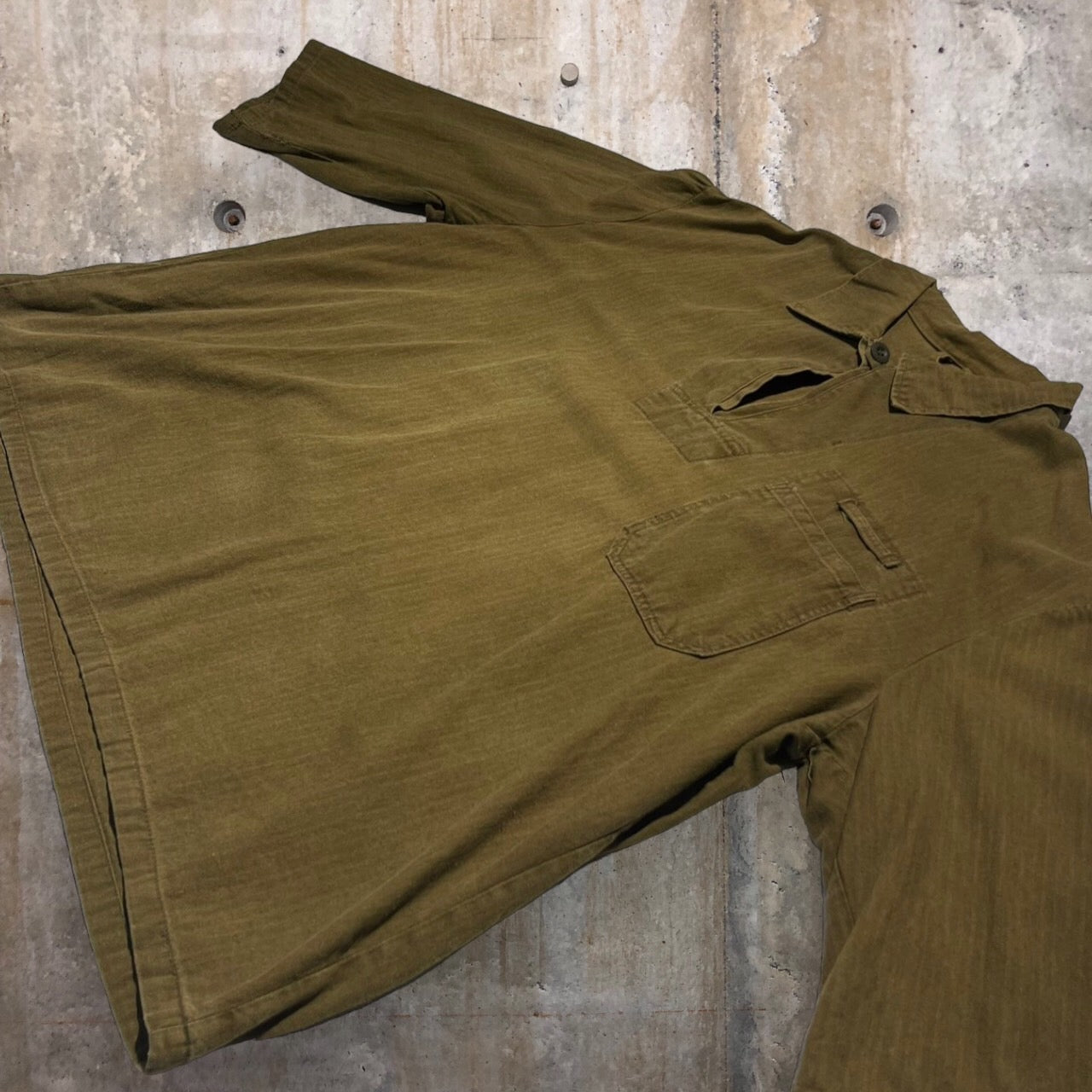 Czech army(チェコ軍) 80'sプルオーバーシャツ 表記なし(L程度) カーキ 7分袖リメイク