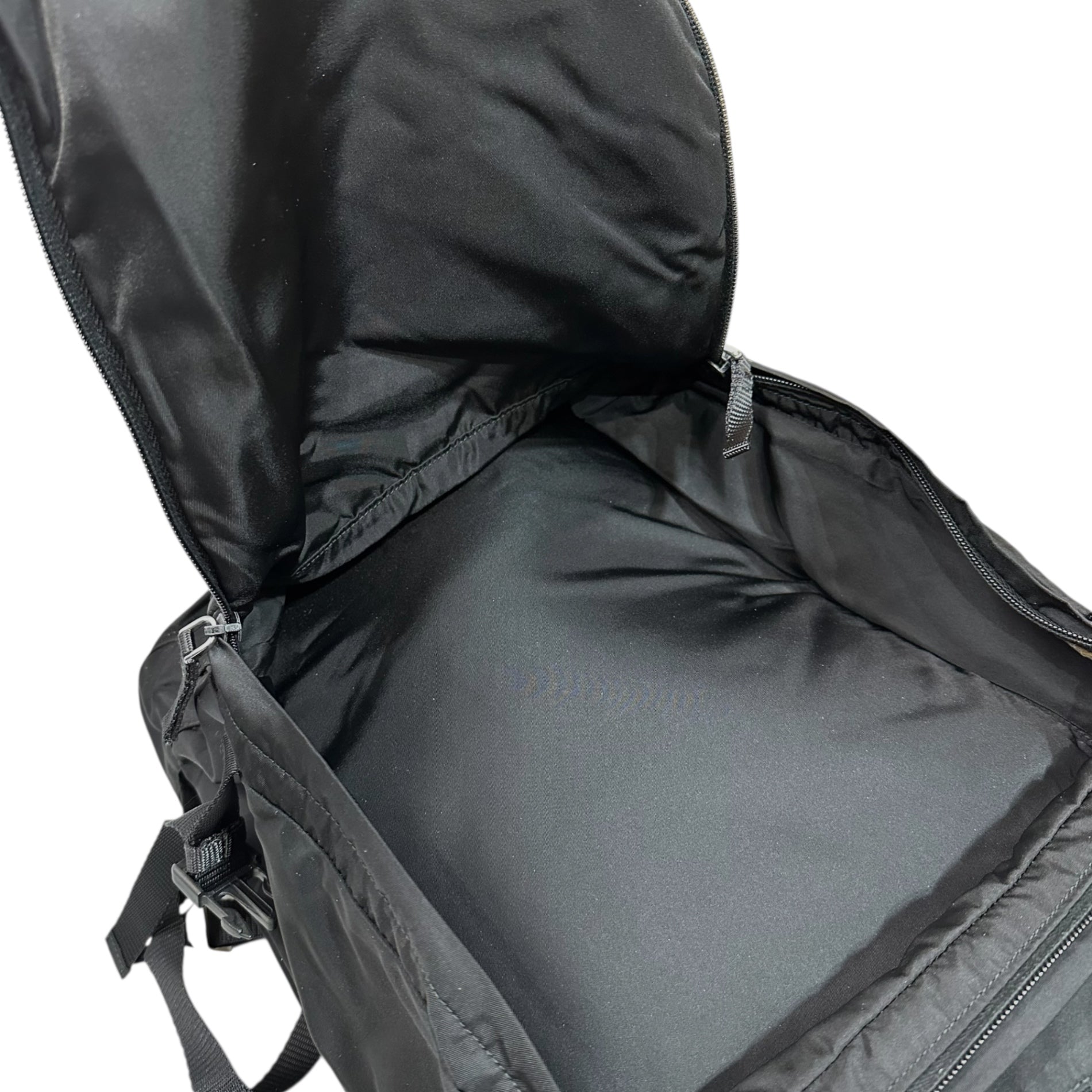 PRADA(プラダ) Drawstring Nylon Backpack ドローコード ナイロン リュックサック バックパック VZ0055 ブラック