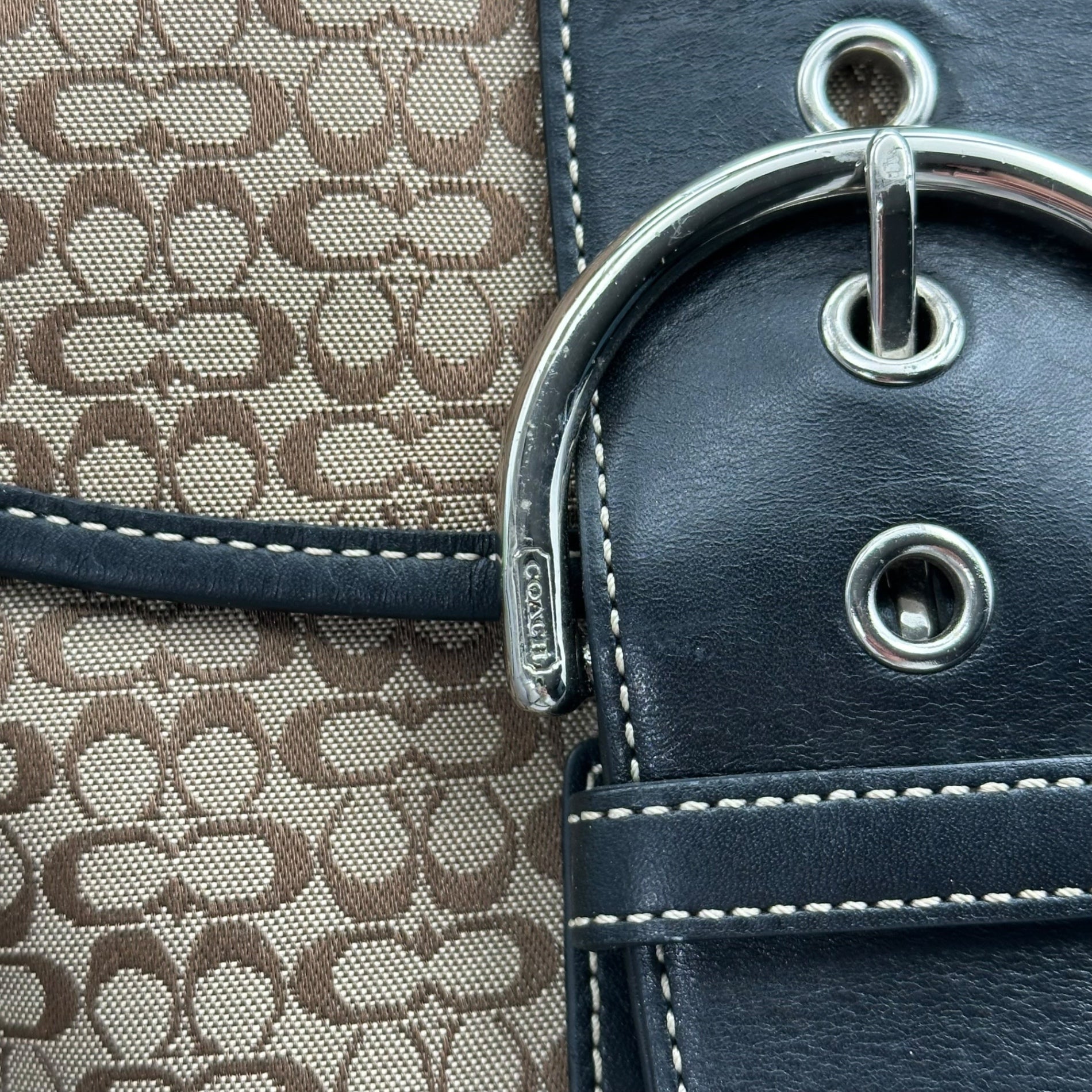 COACH(コーチ) Signature Shoulder Bag シグネチャー ショルダー バッグ 6377 ベージュ×ブラック ワンショルダー