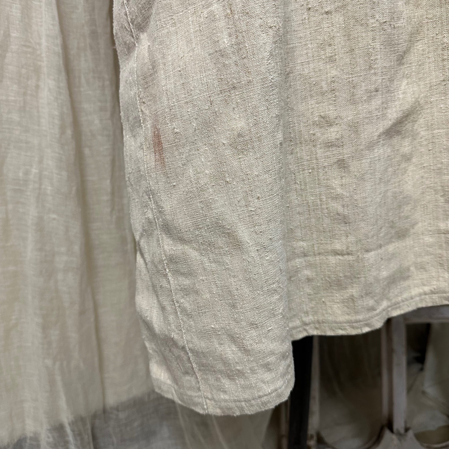 Euro antique(ヨーロッパアンティーク) 00's~thick〘LINEN〙with lace ribbon knighty 厚手リネンのレースリボン付きナイティドレス 表記無し(M~L程度) ベージュ