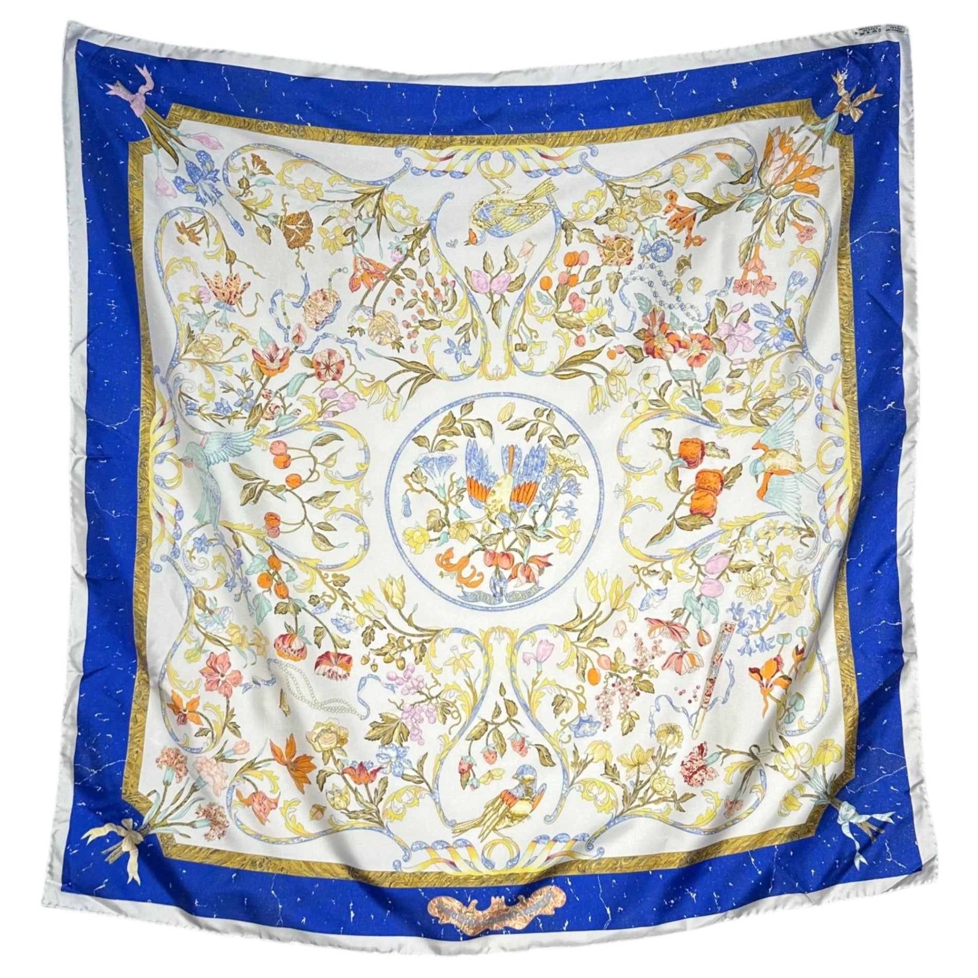 HERMES(エルメス) Oriental and Western stone work Scarf 東洋の石と西洋の石細工 スカーフ カレ ホワイト×ブルー