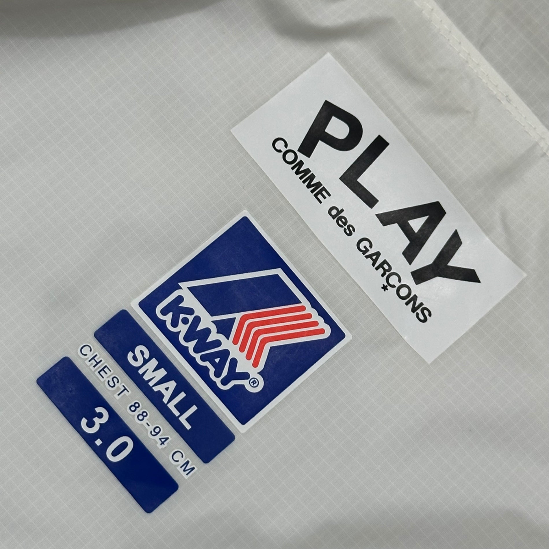 PLAY COMME des GARCONS × K-WAY(プレイコムデギャルソン × ケーウェイ) Heart Logo Packable Zip-Up Hoodie S ホワイト×レッド×ブラック