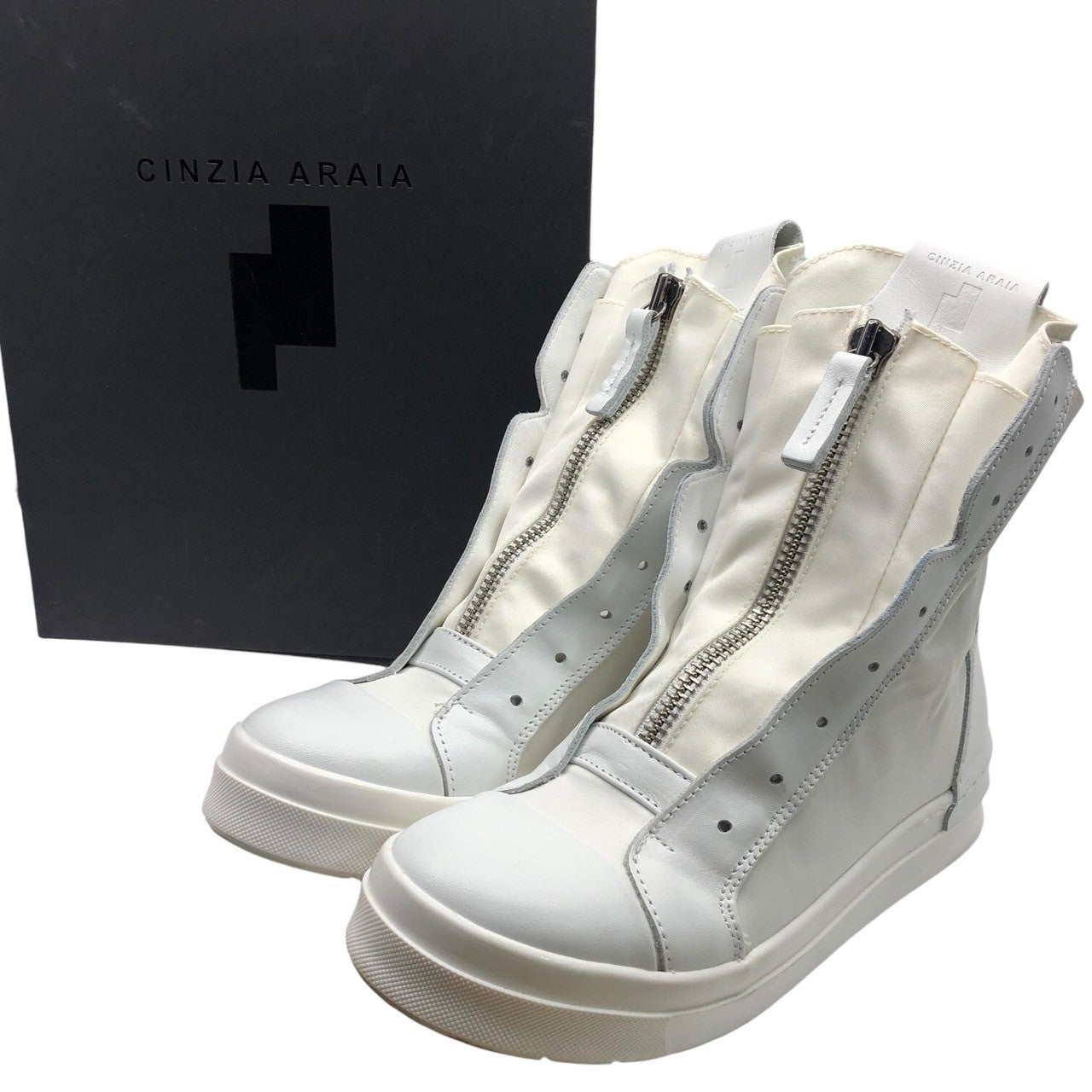 CINZIA ARAIA(チンツィアアライア) center zip sneakers センター 