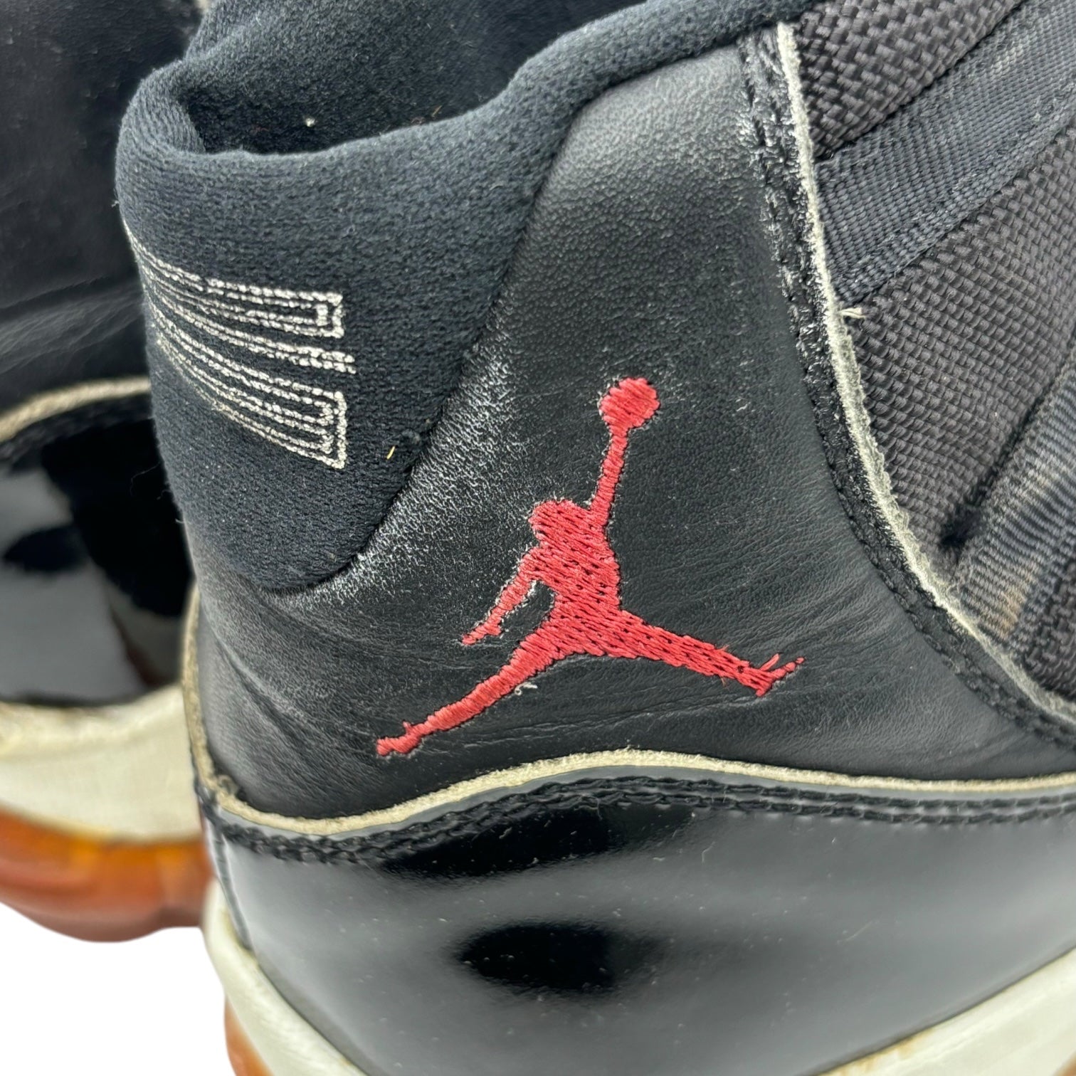 NIKE(ナイキ) 1996 AIR JORDAN11 HI エアジョーダン11 ハイ オリジナル 1996年製 130245-062 9(27cm) ブラック 観賞用 箱付 タイワン製