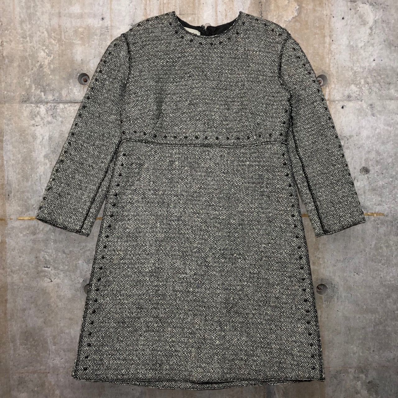VALENTINO(ヴァレンティノ/ヴァレンチノ) スタッズツイードワンピース/長袖 LB3VA8X52NS 42(XLサイズ程度) グレー