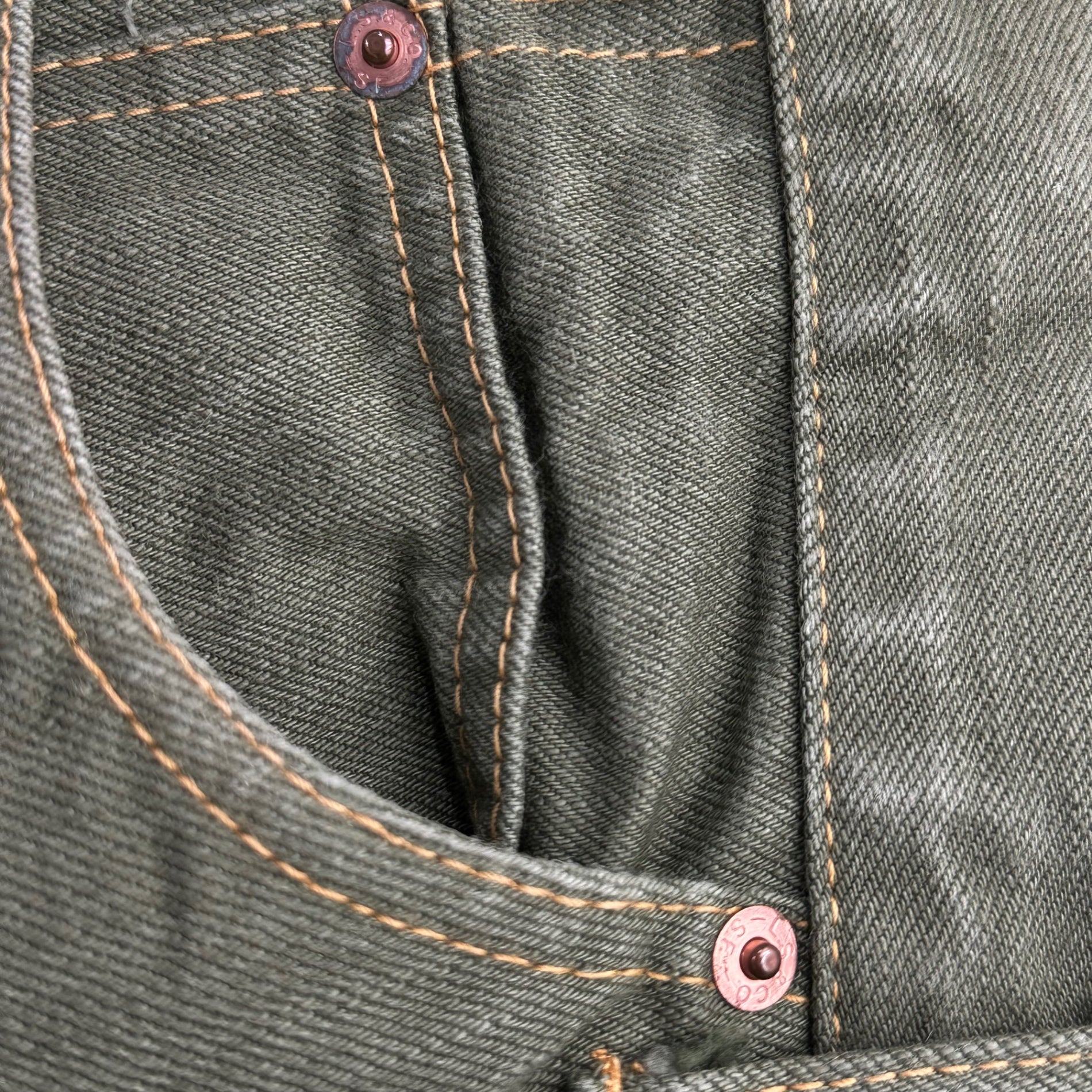 COMME des GARCONS JUNYA WATANABE MAN × Levi's × DOVER STREET MARKET(コムデギャルソンジュンヤワタナベマン × リーバイス × ドーバーストリートマーケット) 2007SS Back Roundel Logo Print Green Denim Pants バック ラウンデル マーク プリント グリーン カラー デニム パンツ DSM-P030 M カーキ×マルチカラー AD2006 00s アーカイブ 3コラボ 稀少