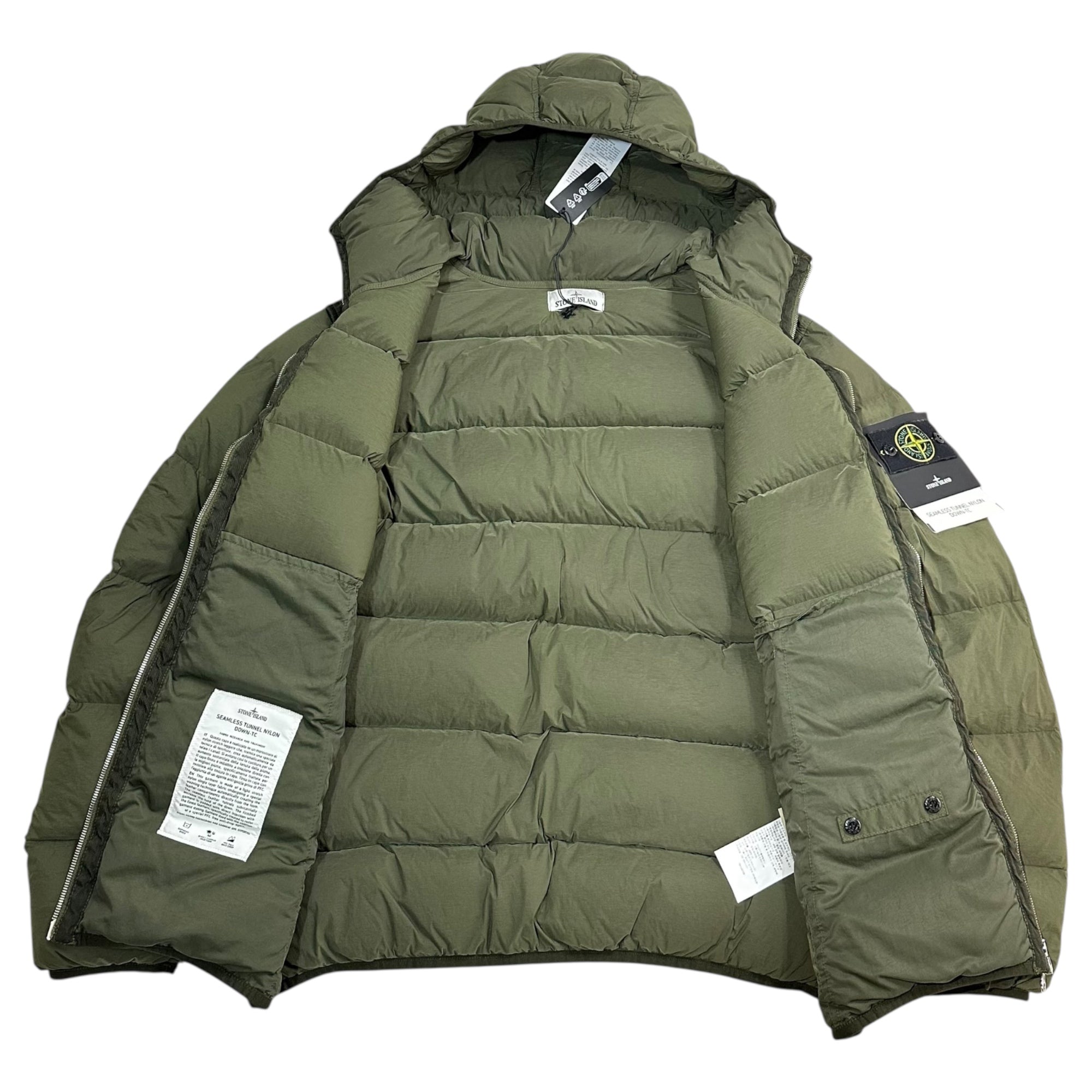 STONE ISLAND(ストーンアイランド) 23AW SEAMLESS TUNNEL NYLON DOWN-TC フーデット ダウン ジャケット 791543728 L オリーブ