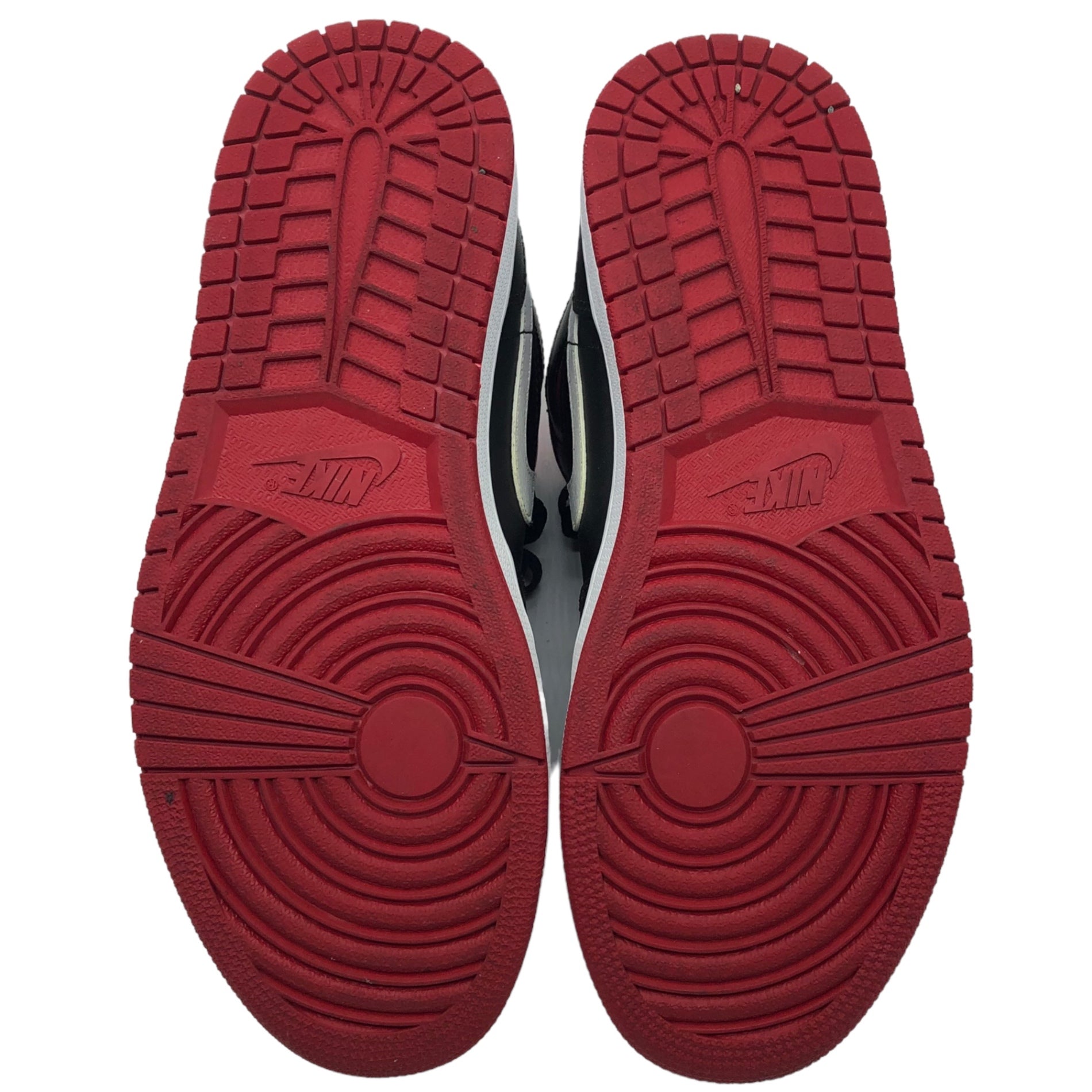 NIKE(ナイキ) AIR JORDAN 1 MID BLACK GYM RED WHITE エアジョーダン1 ミッド 554724-020 26cm レッド×ブラック ハイカット スニーカー