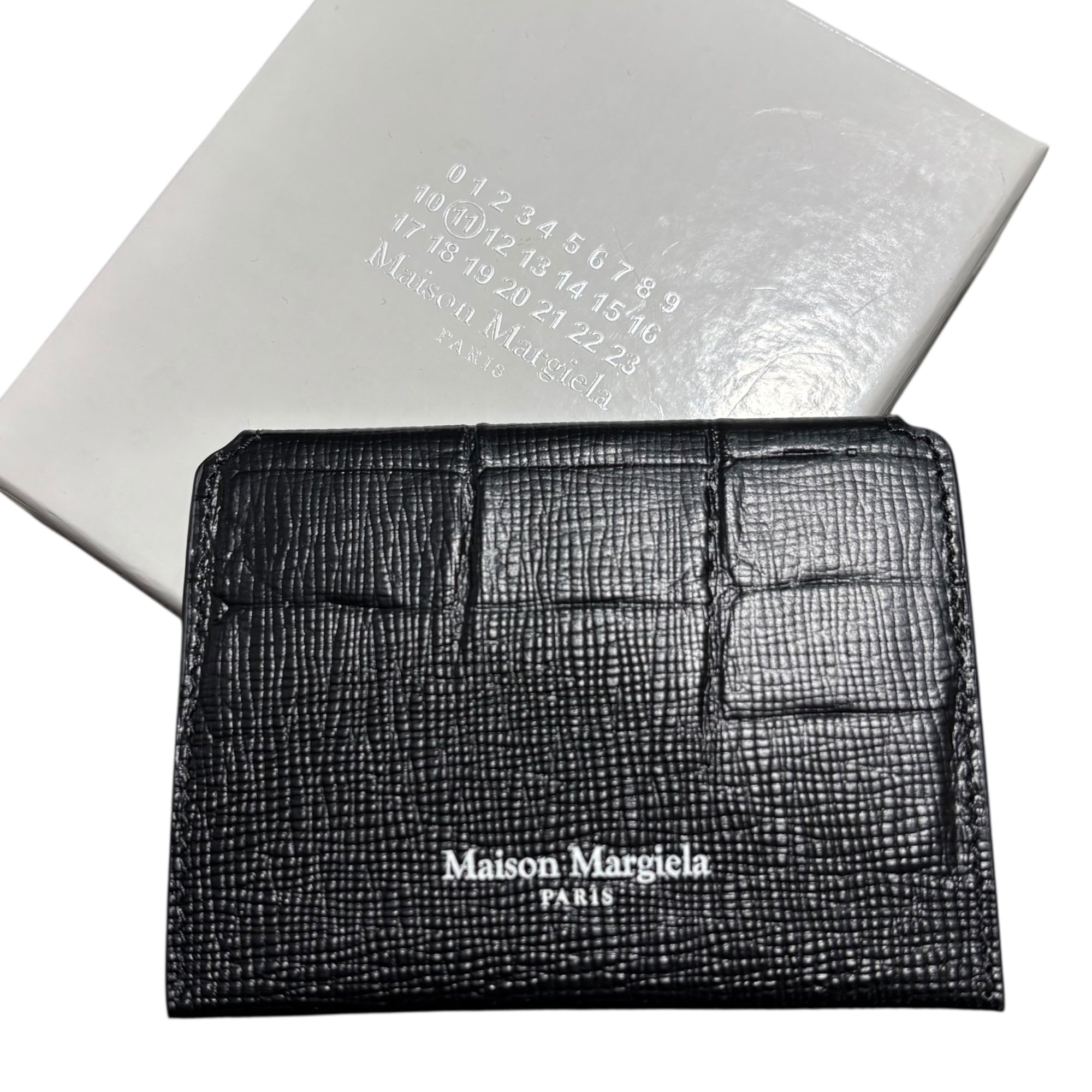 MAISON MARGIELA(メゾンマルジェラ) 24AW Crocodile Embossed Leather Card Case クロコ 型押し レザー カード ケース SA2VX0001 ブラック