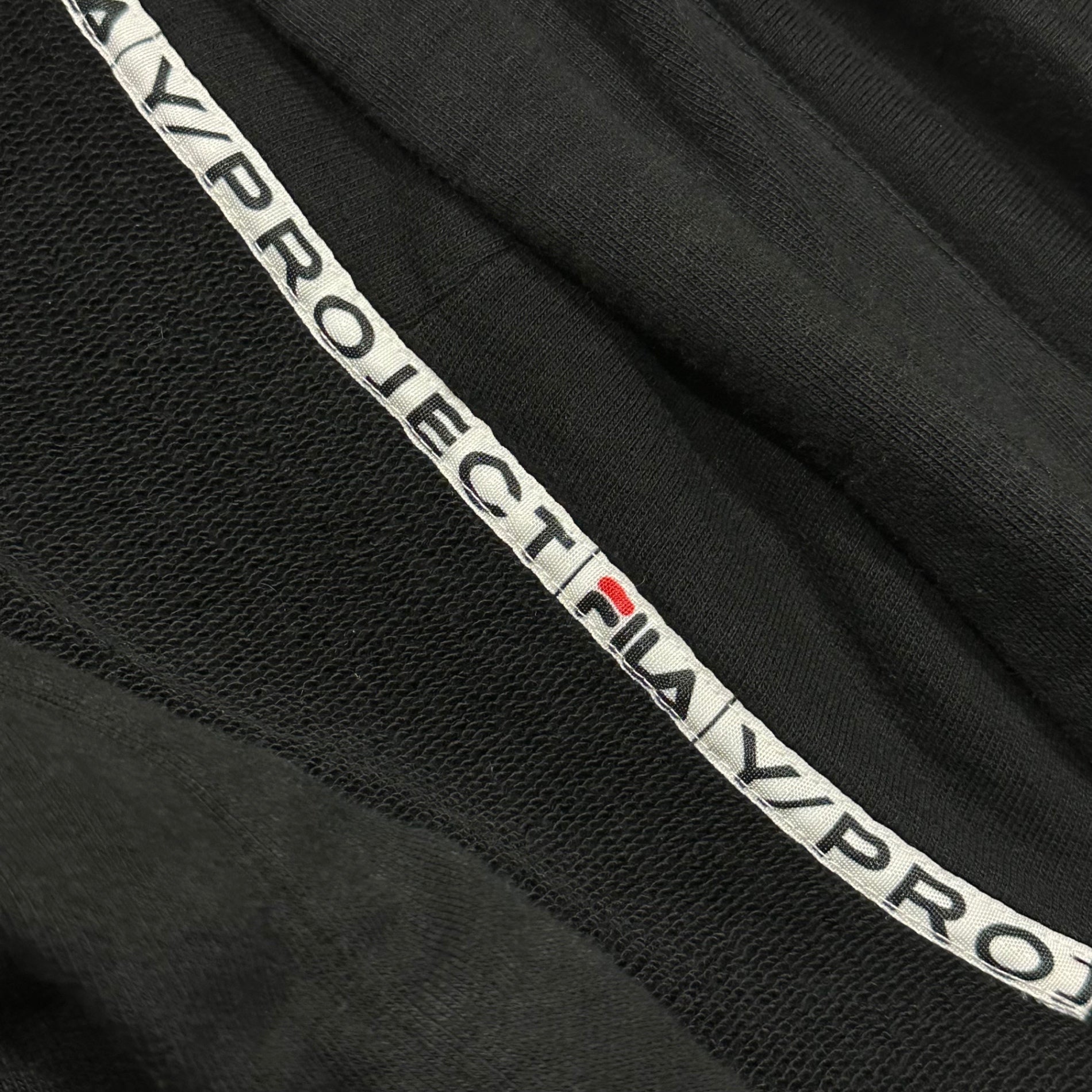 Y/Project×FILA(ワイプロジェクト×フィラ) 22SS Rebuild Food Logo Hoodie 再構築 フード ロゴ パーカー YPFISWERAT3 UNISEX S ブラック コラボ