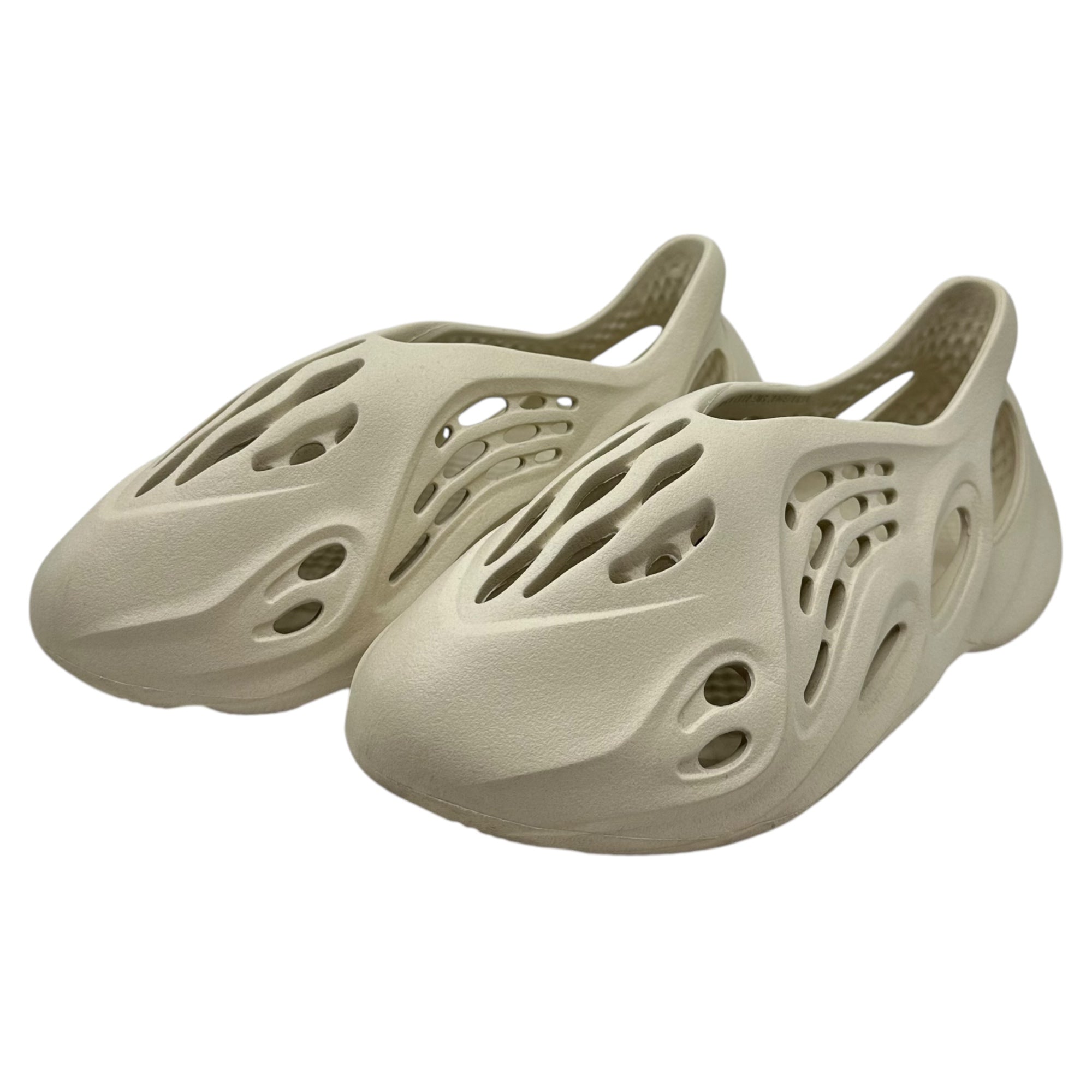 adidas(アディダス) YEEZY Foam Runner "Sand" イージーフォームランナー "サンド" FY4567 27.5cm ベージュ サンダル スニーカー 箱付