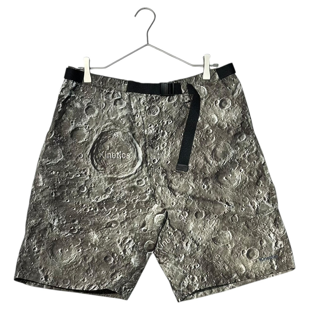 Columbia(コロンビア) Kinetics Moon Collection Climbing Shorts キネティクス ムーン コレクション クライミング ショーツ ハーフパンツ 117 PM4420 L カーキ 月面 プリント