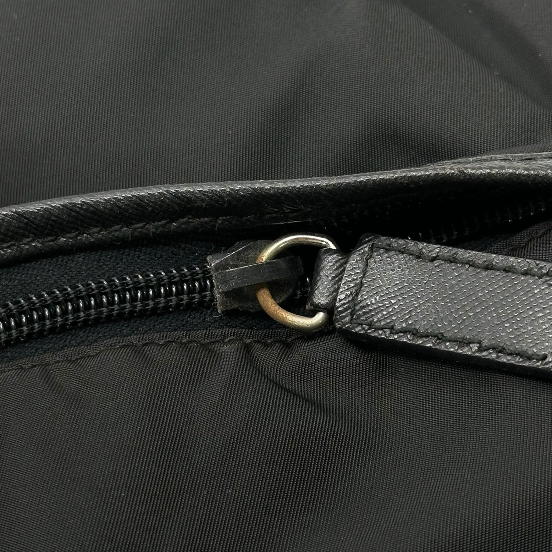 PRADA(プラダ) BORSA A TRACOLLA Messenger Bag ナイロン メッセンジャー バッグ VI158M ブラック ショルダー バッグ