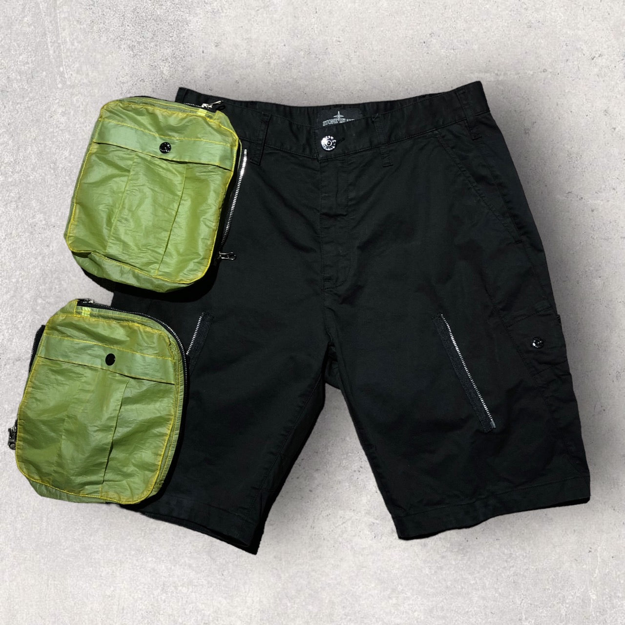 STONE ISLAND SHADOW PROJECT(ストーンアイランドシャドウプロジェクト) Bermuda Shorts 7219L0109 46 ブラック