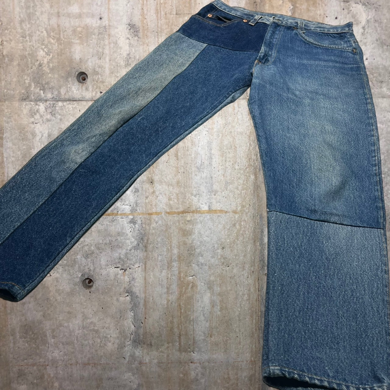 Levi's(リーバイス) 70~80's再構築デニムパンツ/リメイクデニムパンツ/パッチワーク W28程度 ブルー 裏ボタン524 紙タグ