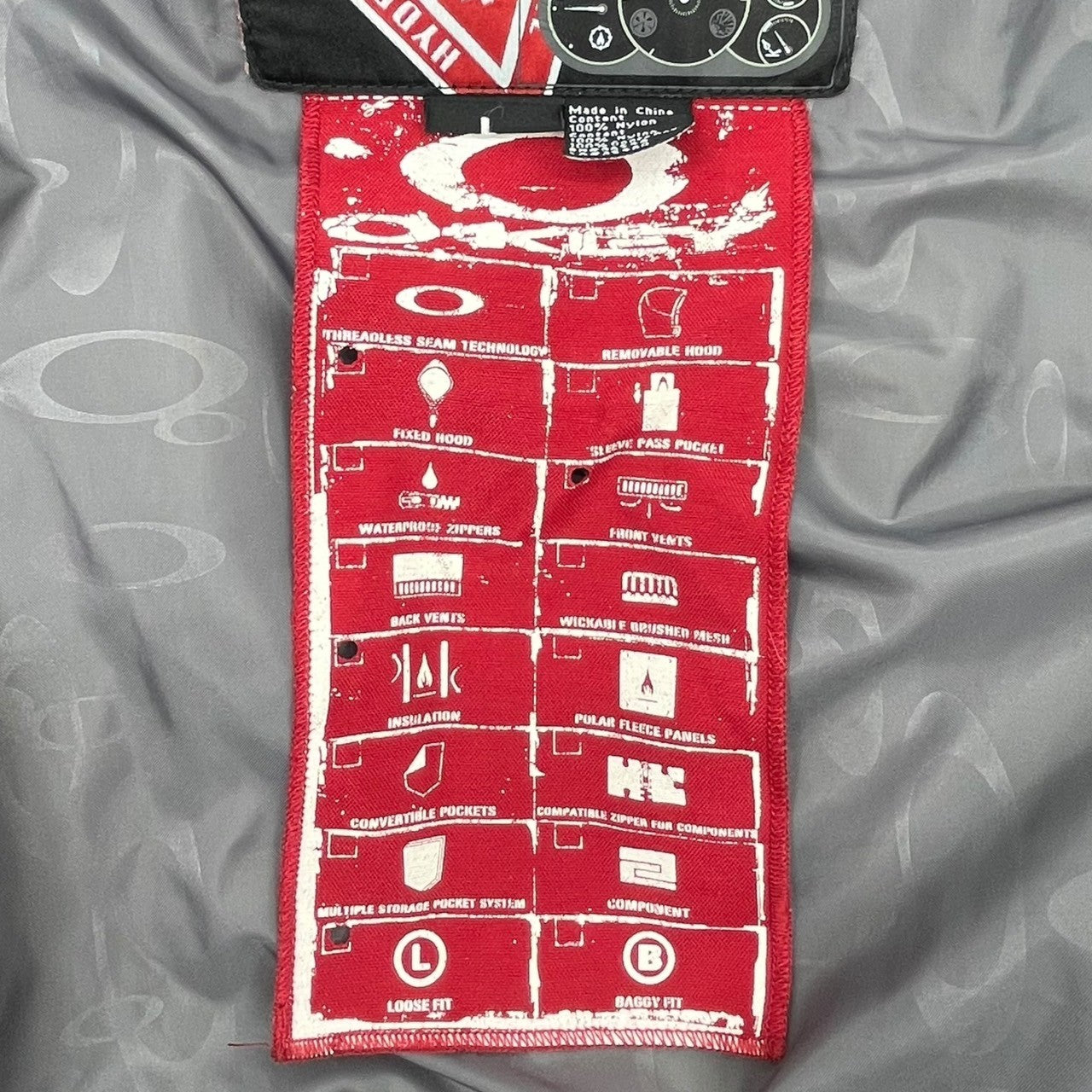 OAKLEY(オークリー) 00's digital camo attack ski jacket デジタル カモ 中綿 スキー ジャケット L ホワイト×カーキ Y2K