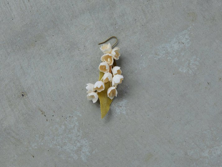 m.soeur(エムスール) すずらんのピアス* 1302-P ホワイト