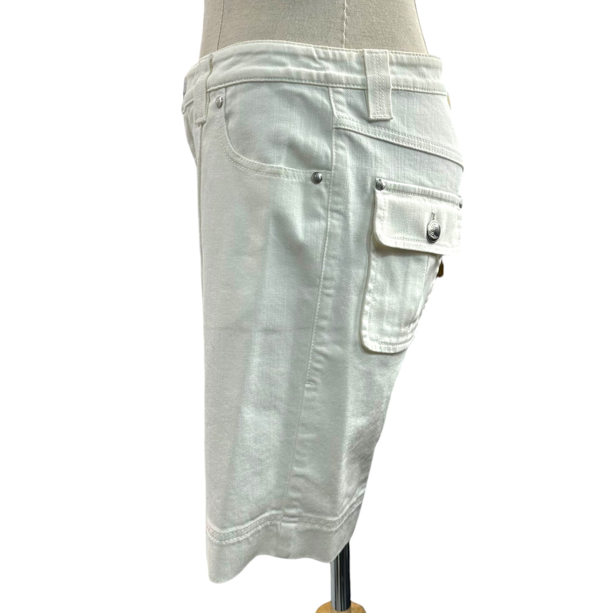 LOUIS VUITTON(ルイヴィトン) Monogram Embroidered White Denim Shorts モノグラム 刺繍 ホワイト デニム ショーツ PW091W WOPA03CKJ 38 ホワイト ショート ハーフ パンツ