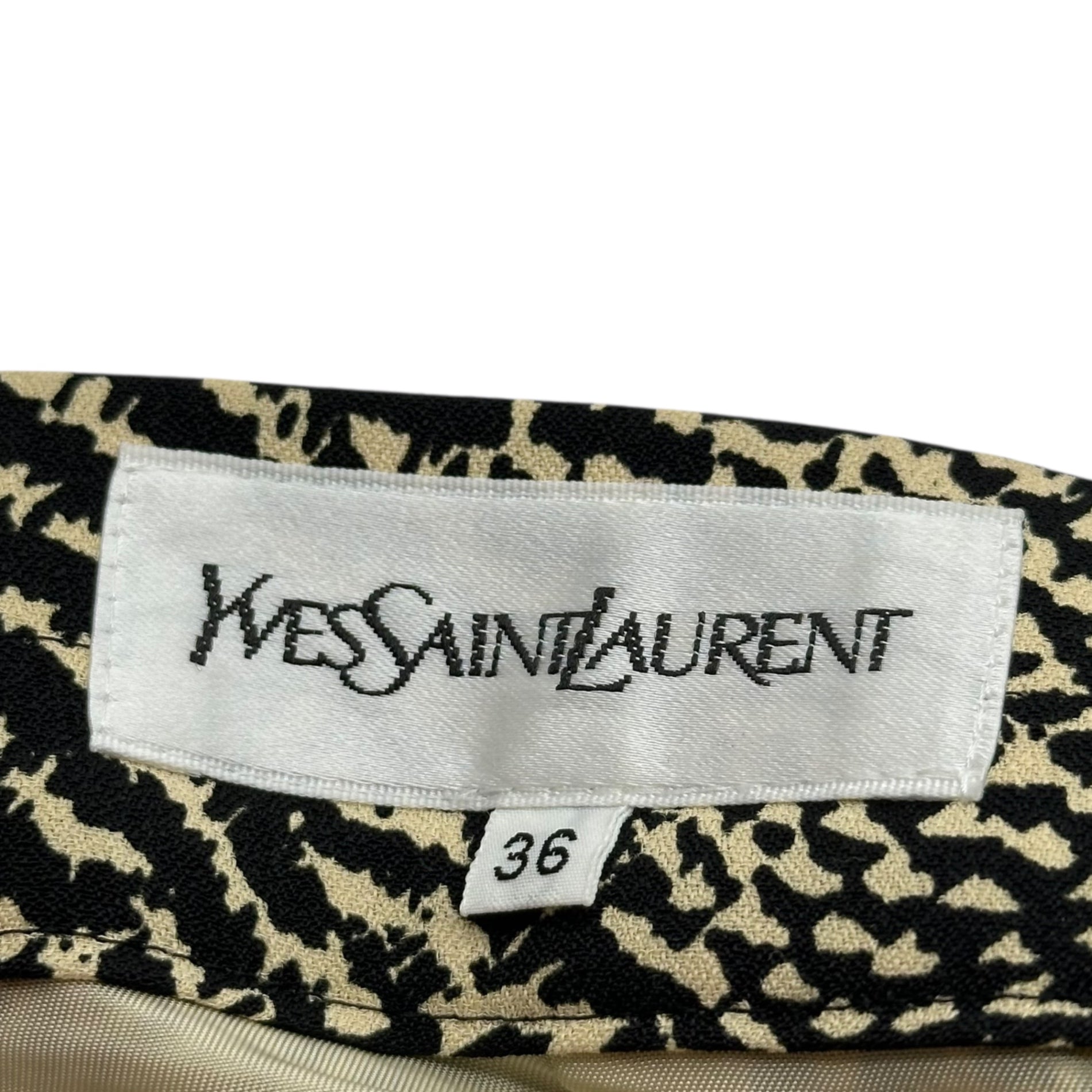 YVES SAINT LAURENT(イヴサンローラン) Open-collar all-over print blouse オープンカラー 総柄 ブラウス スカート セットアップ HTA64-681 TOP:34(XS程度) BOTTOM:36(S程度) ベージュ×ブラック