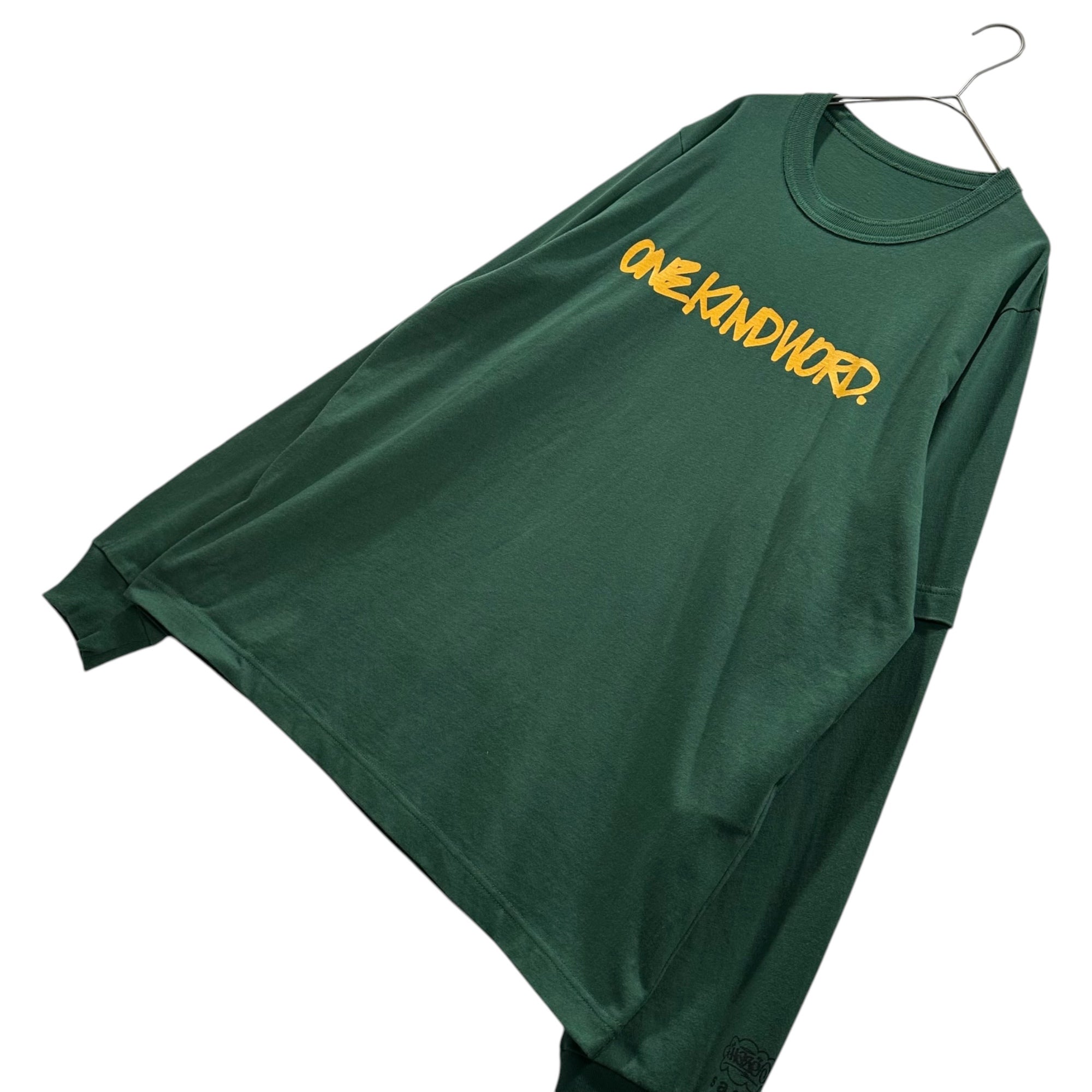 sacai(サカイ) 2023SS Eric Haze ONEKINDWORD. L/S T-Shirt エリック ヘイズ ワンカインドワード 長袖 Tシャツ 23-0467S 3 グリーン