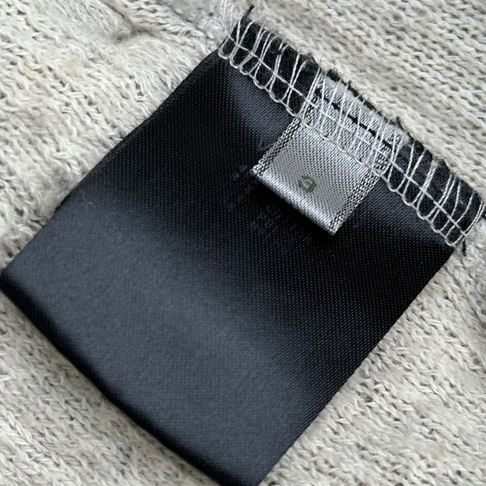 The Viridi-anne(ザヴィリディアン) 14AW Wool Mix Asymmetrical Snap-Button Cardigan ウール ミックス アシンメトリー スナップボタン カーディガン VI-2277-07 3 ベージュ ニット