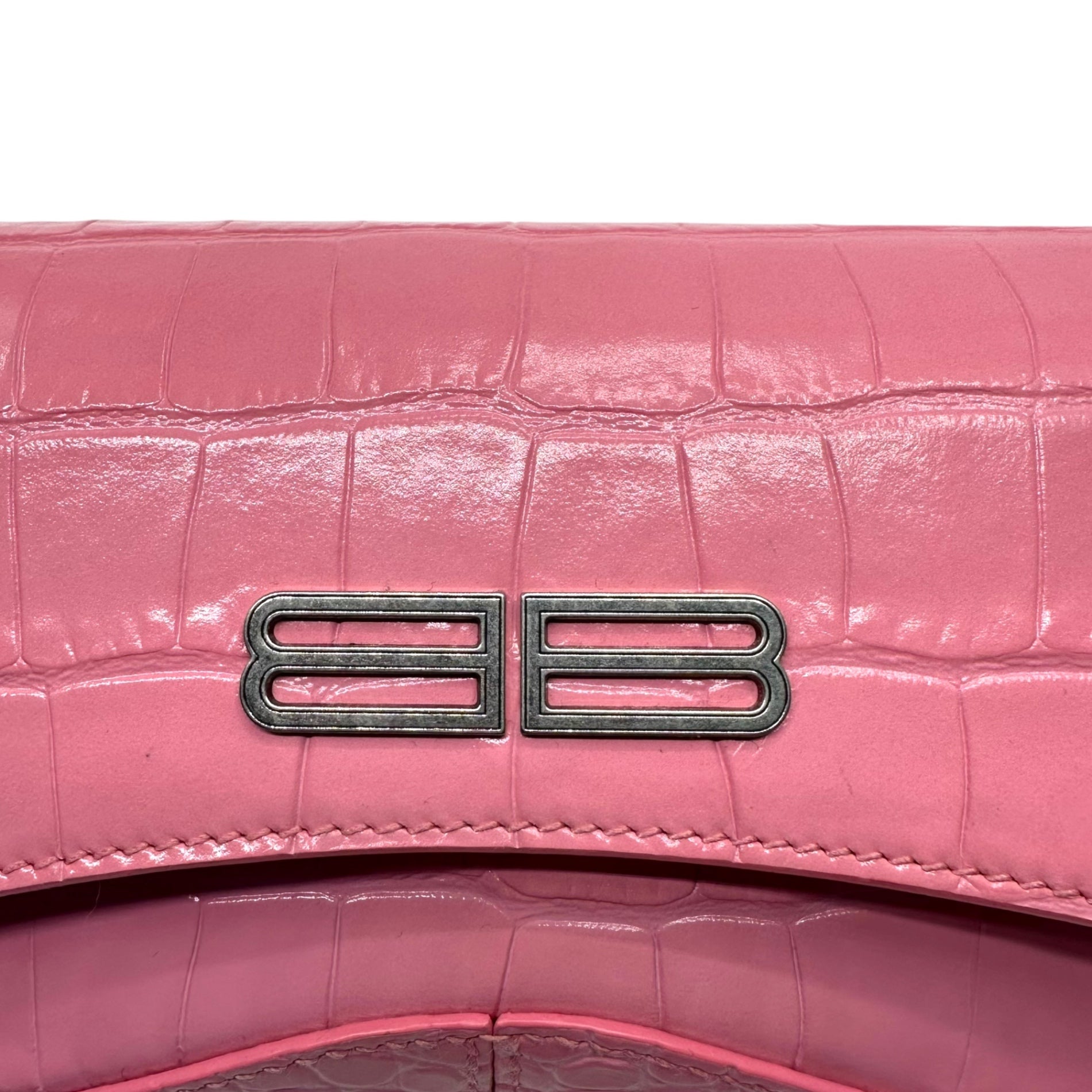 BALENCIAGA(バレンシアガ) XX Small Flap Cross Body Bag 695645-5812-Q-535269 ピンク ロゴ 型押し レザー ワンショルダー バッグ