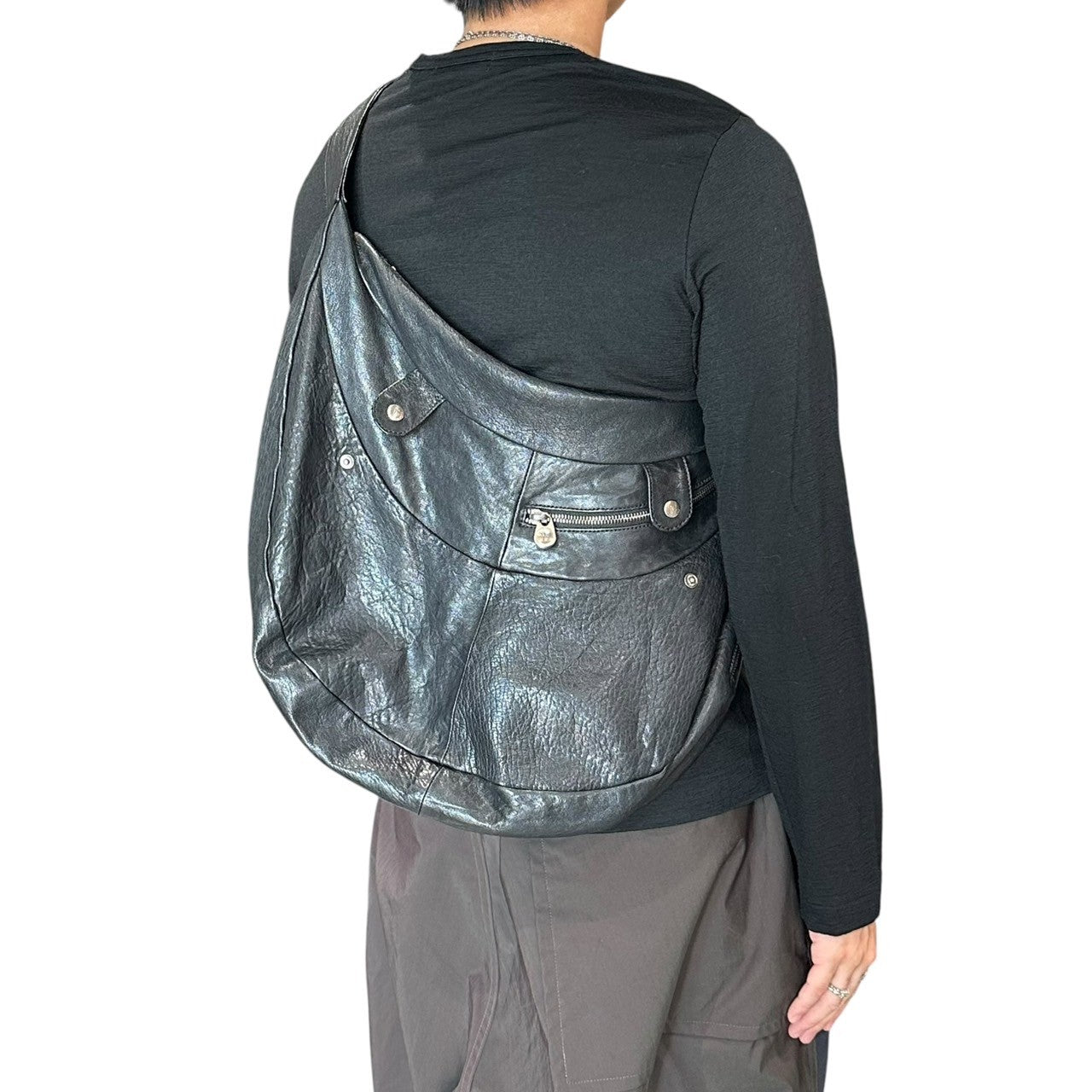 Y's×MANDARINA(ワイズ×マンダリナ) Lamb leather gimmick shoulder bag ラムレザー ギミック ショルダー バッグ ブラック コラボ 斜め掛け