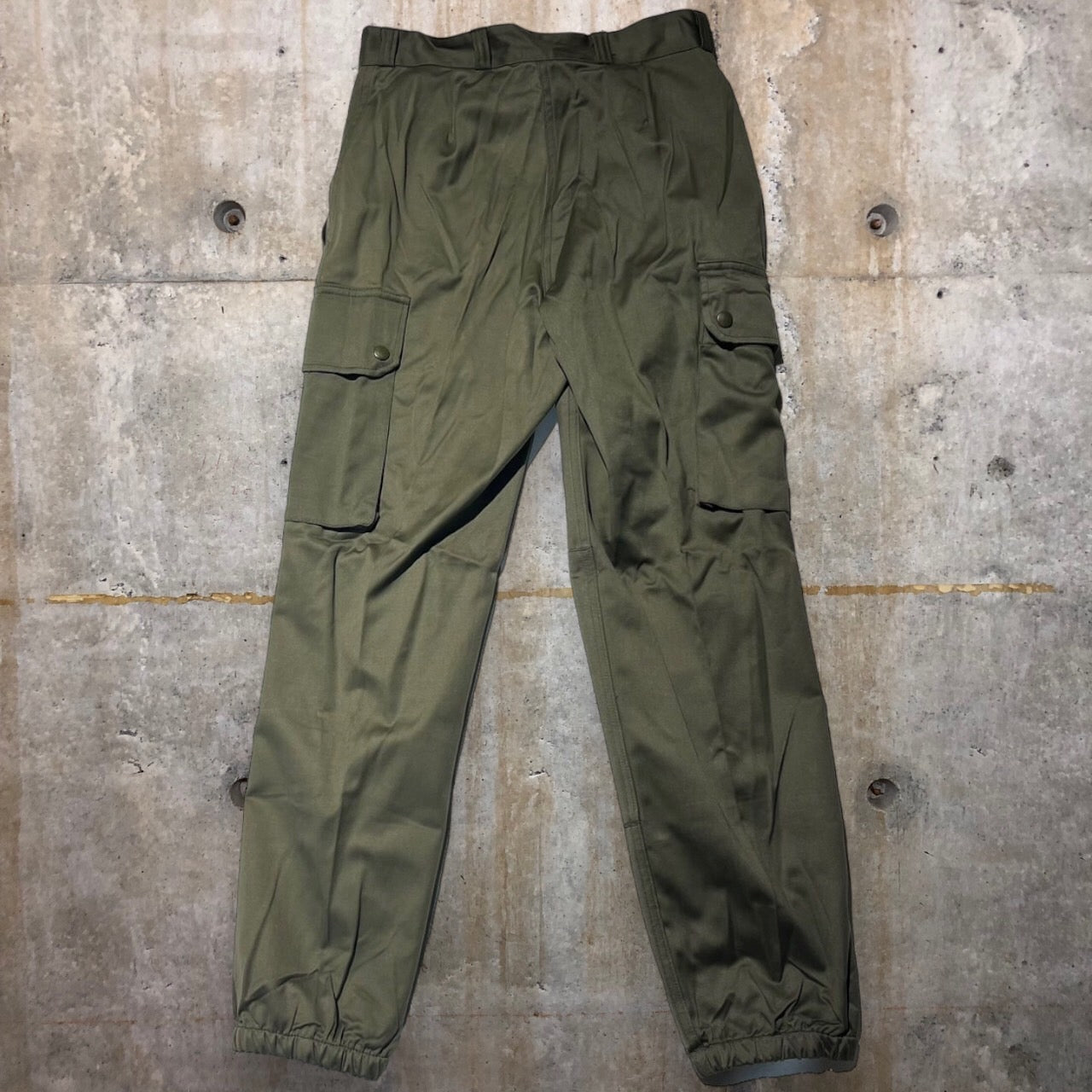 FRENCH MILITARY(フランス軍) F-2パラシュートパンツ 76(S) カーキ