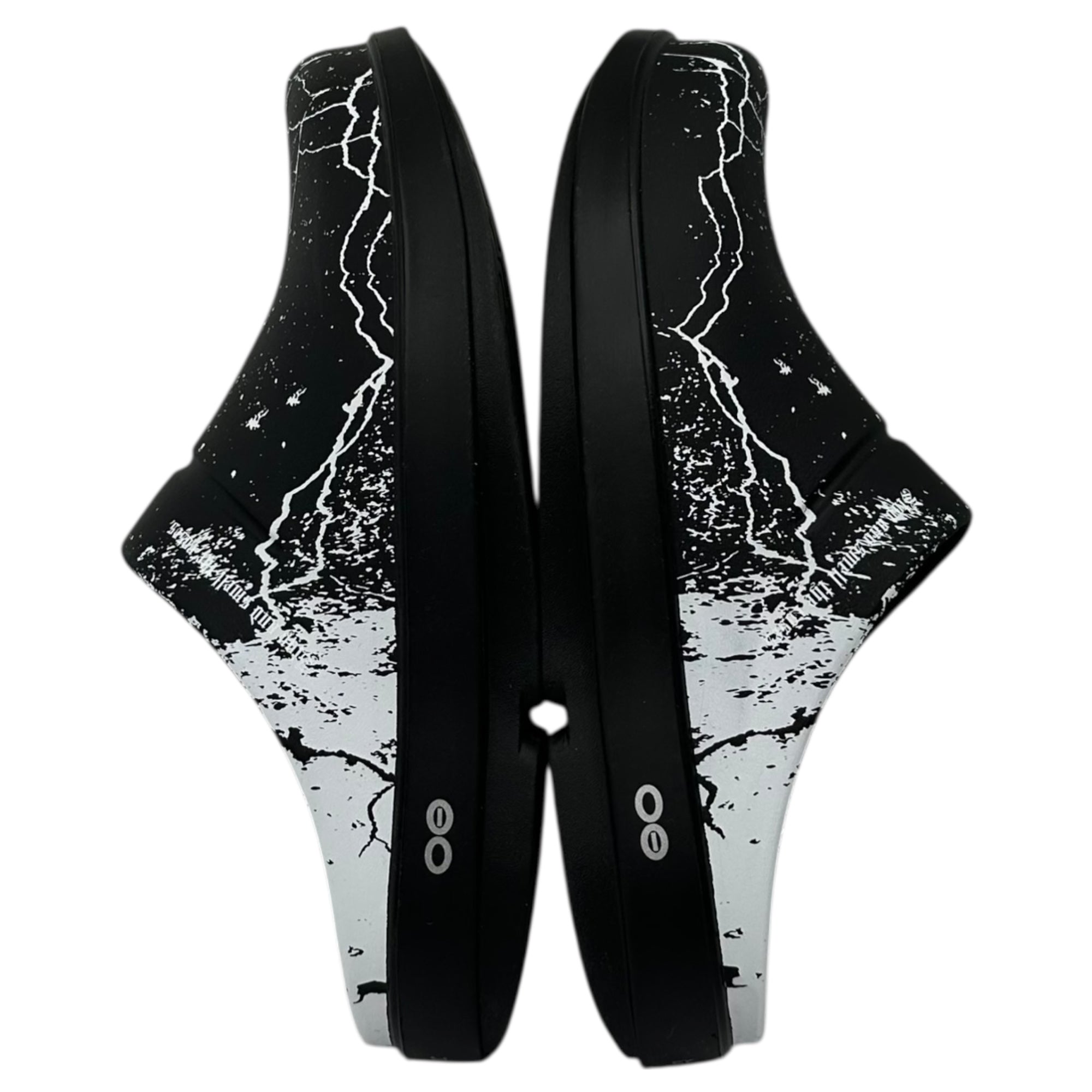 OOFOS×Children of the discordance(ウーフォス×チルドレンオブザディスコーダンス OOCLOOG サンダル 1203 M8-W10(27cm程度) ブラック コラボ