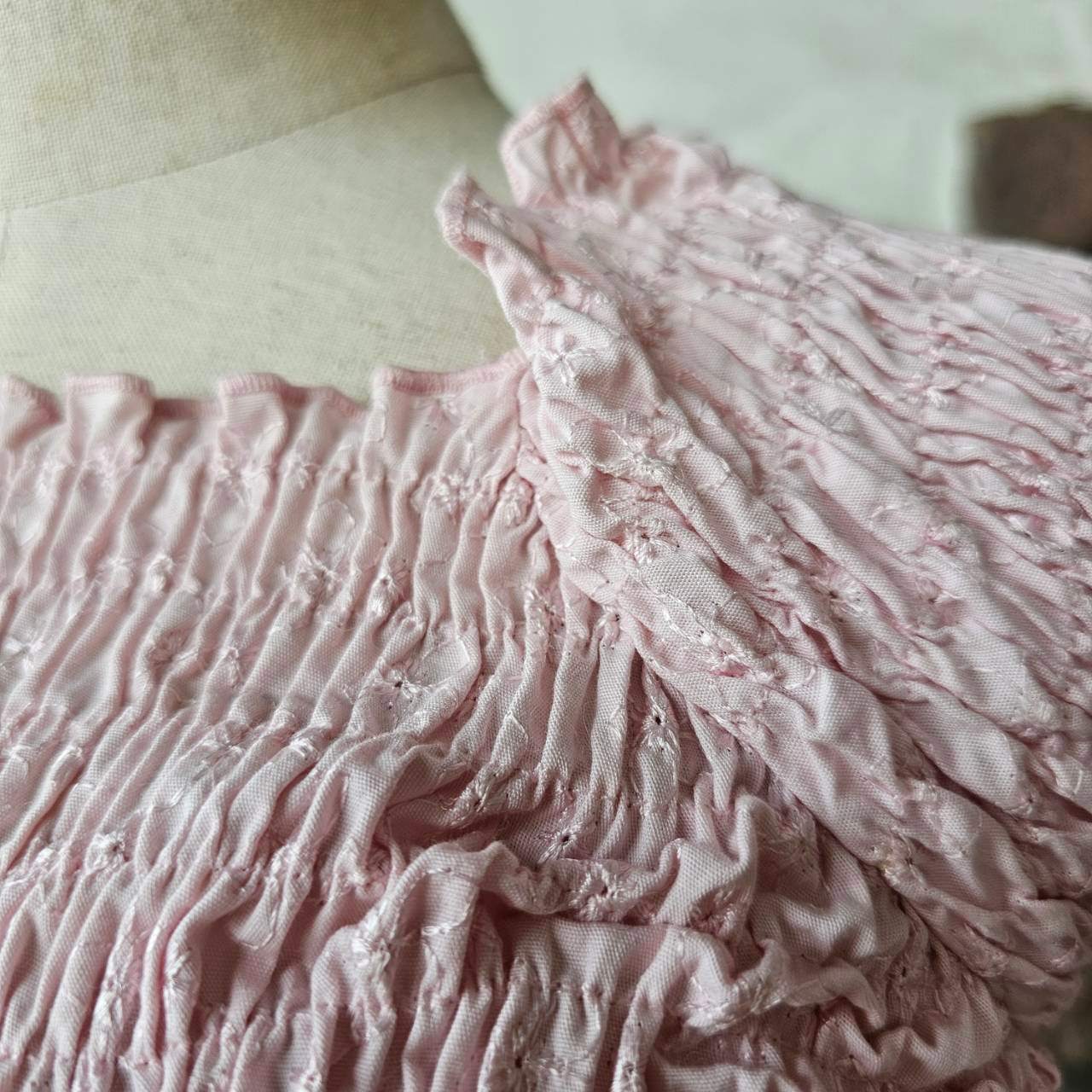 Euro vintage(ヨーロッパヴィンテージ) 80~90's pale pink floral smocking top 淡いペールピンクな花柄スモッキングシャーリングブラウス (S~M程度) ピンク