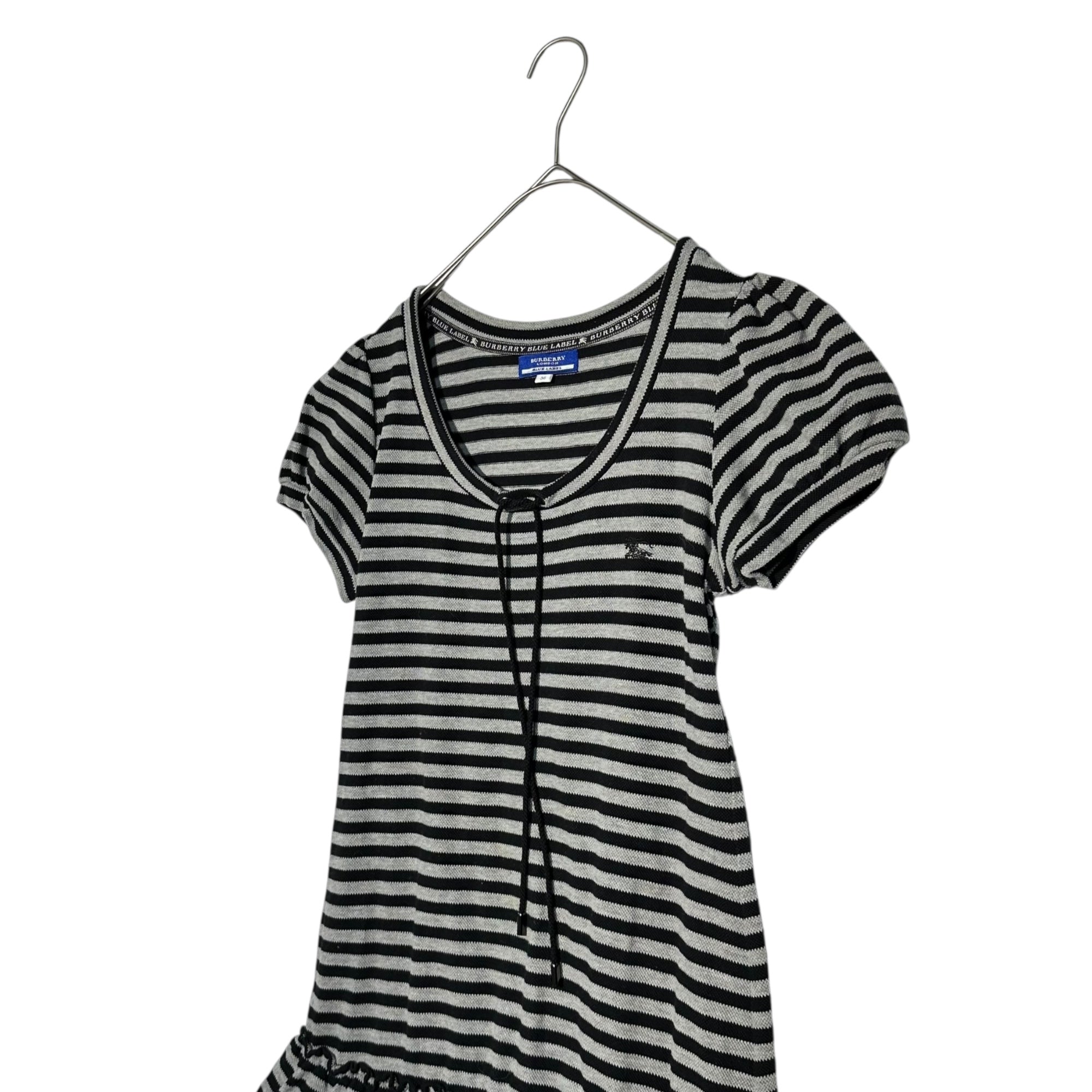 BURBERRY BLUE LABEL(バーバリーブルーレーベル) One-pointed logo cache-coeur short-sleeved striped deer dress ワンポイント ロゴ カシュクール 半袖 ボーダー 鹿の子 ワンピース FA536-271-09 38(M程度) グレー×ブラック