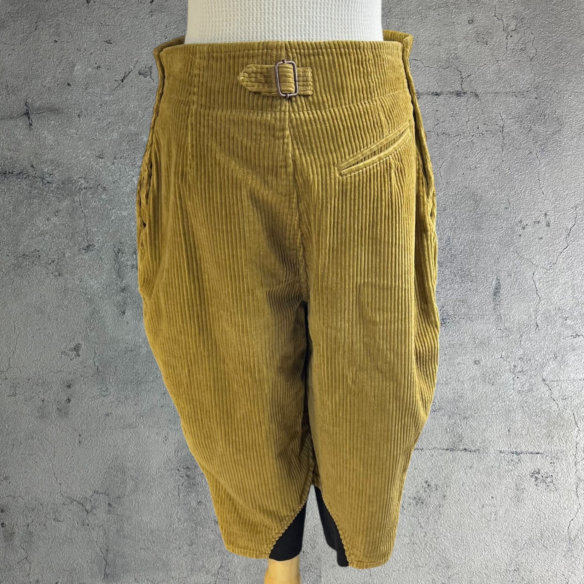 Euro vintage(ヨーロッパヴィンテージ) コーデュロイ素材のジョッパーズ切替パンツ M~L程度 ブラウン