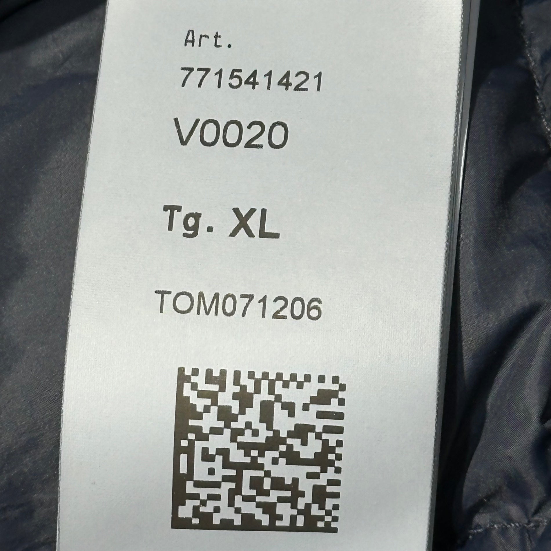 STONE ISLAND(ストーンアイランド) 22AW OPAQUE NYLON TWILL DOWN JACKET オペーク ナイロン ツイル ダウン ジャケット 77154121 XL ネイビー フーデッド