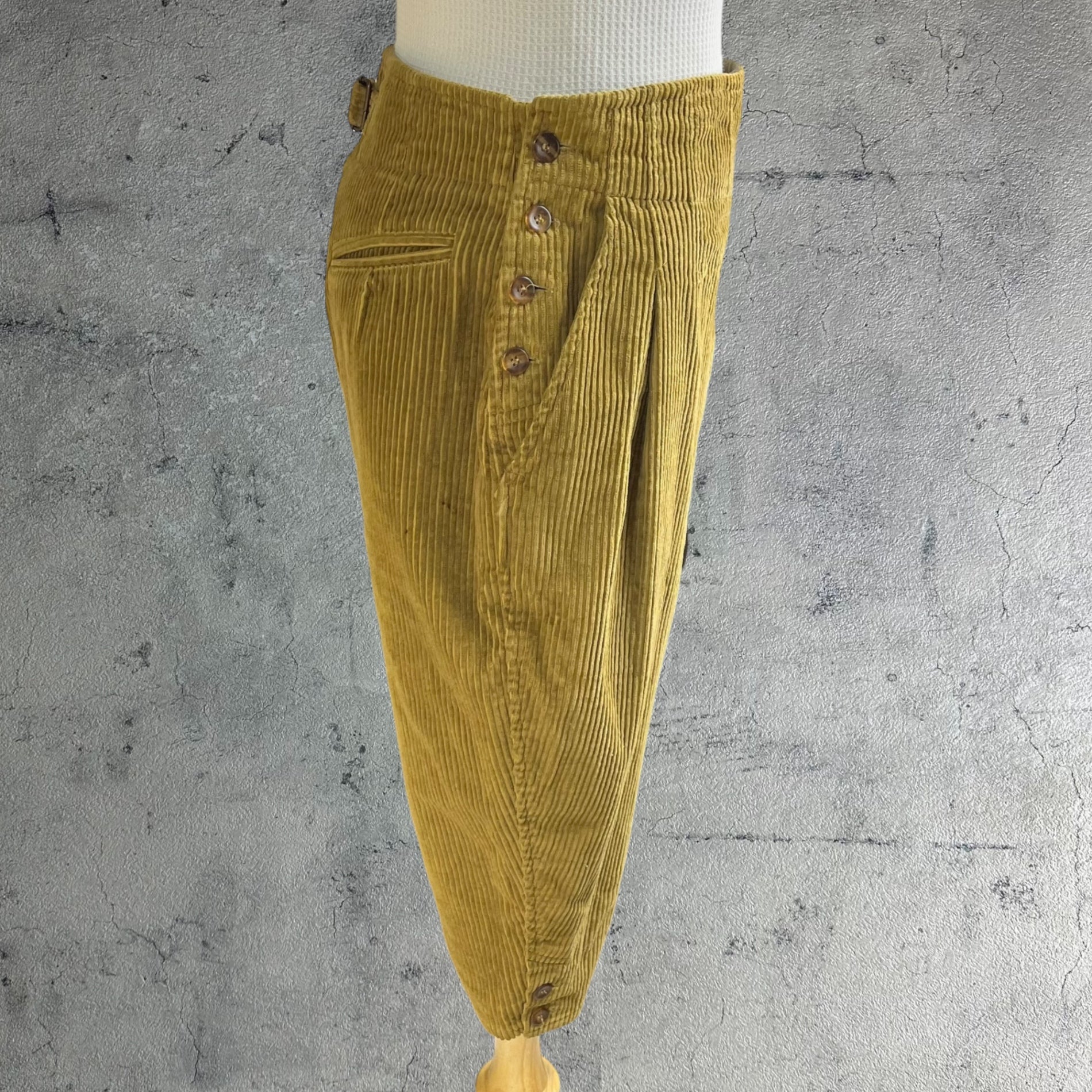 Euro vintage(ヨーロッパヴィンテージ) コーデュロイ素材のジョッパーズ切替パンツ M~L程度 ブラウン