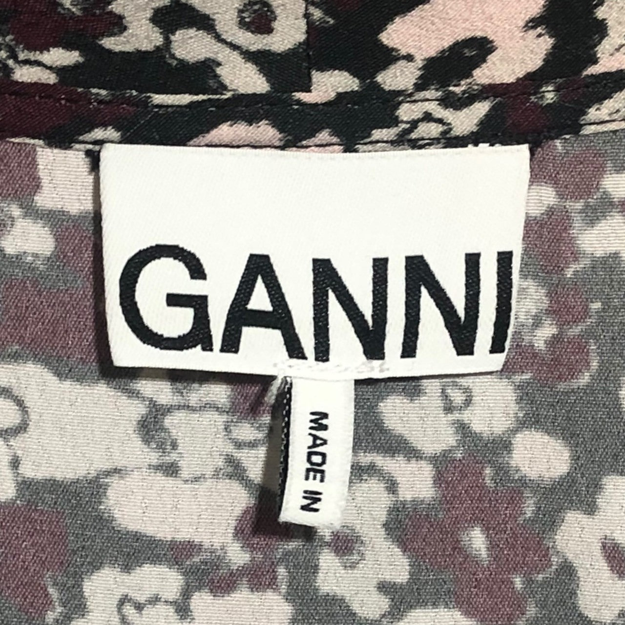 GANNI(ガニー) 小花柄 カシュクール ロング ワンピース パフスリーブ 1577-399-9084 34(XSサイズ程度) ブラック×ホワイト×ピンク