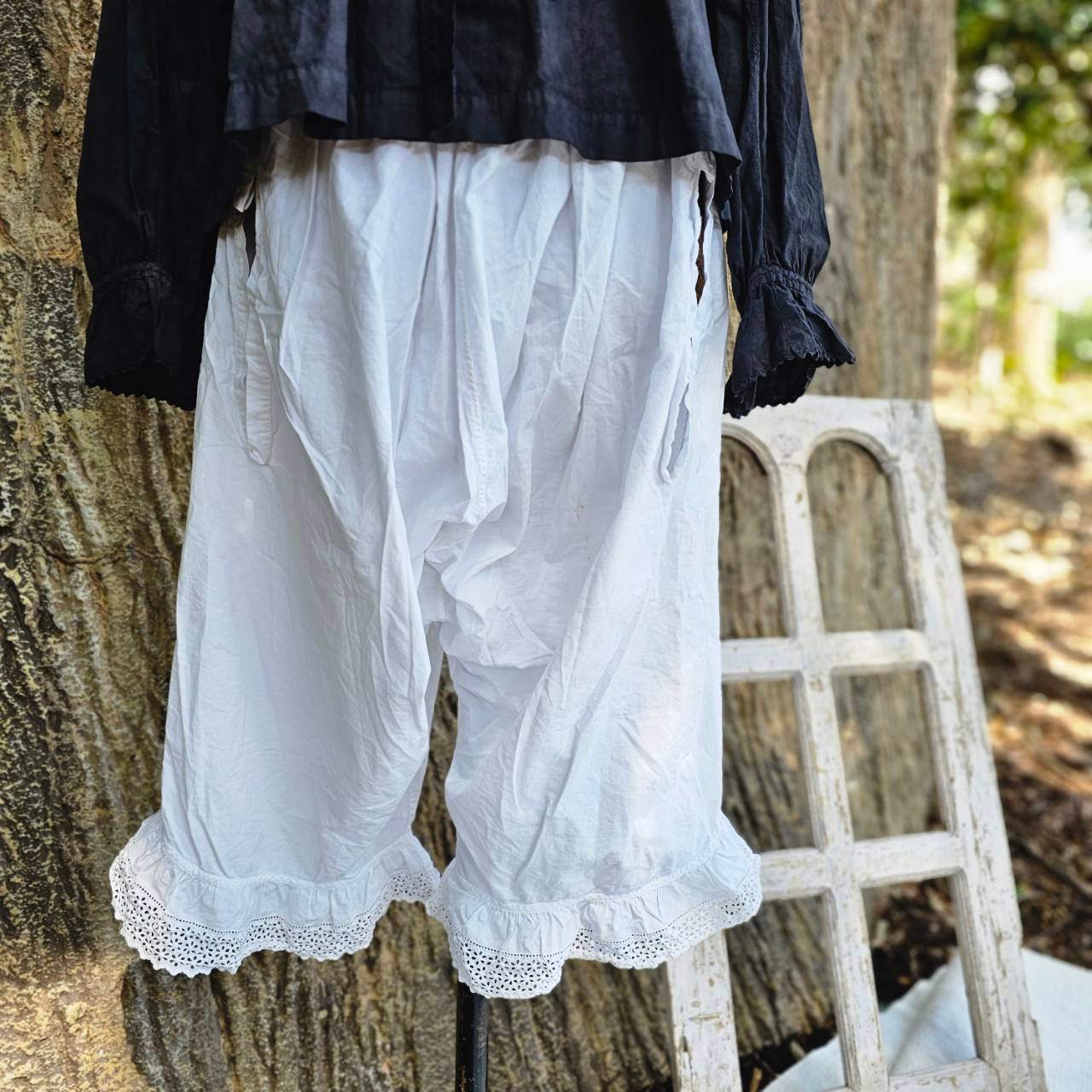 Euro antique(ヨーロッパアンティーク) 10-20's pin tucks frilled small collar white cotton blouse ちいさなレース襟のピンタックコットン長袖ブラウス 表記無し(Lサイズ程度)