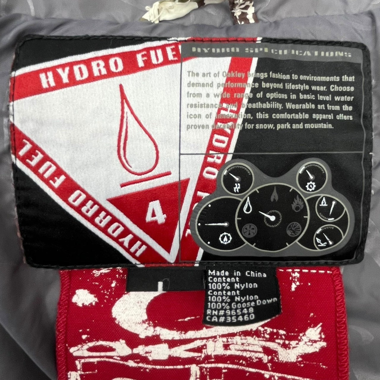 OAKLEY(オークリー) 00's digital camo attack ski jacket デジタル カモ 中綿 スキー ジャケット L ホワイト×カーキ Y2K