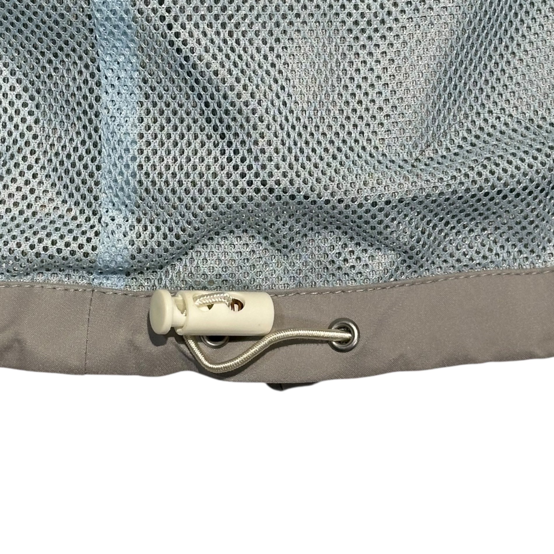 ck Calvin Klein(シーケーカルバンクライン) GORE-TEX Tech Hoody Jacket ゴアテックス テック フーディ ジャケット 381-5.CCC.CB.YS.0011 XL ライトグレー マウンテンパーカー