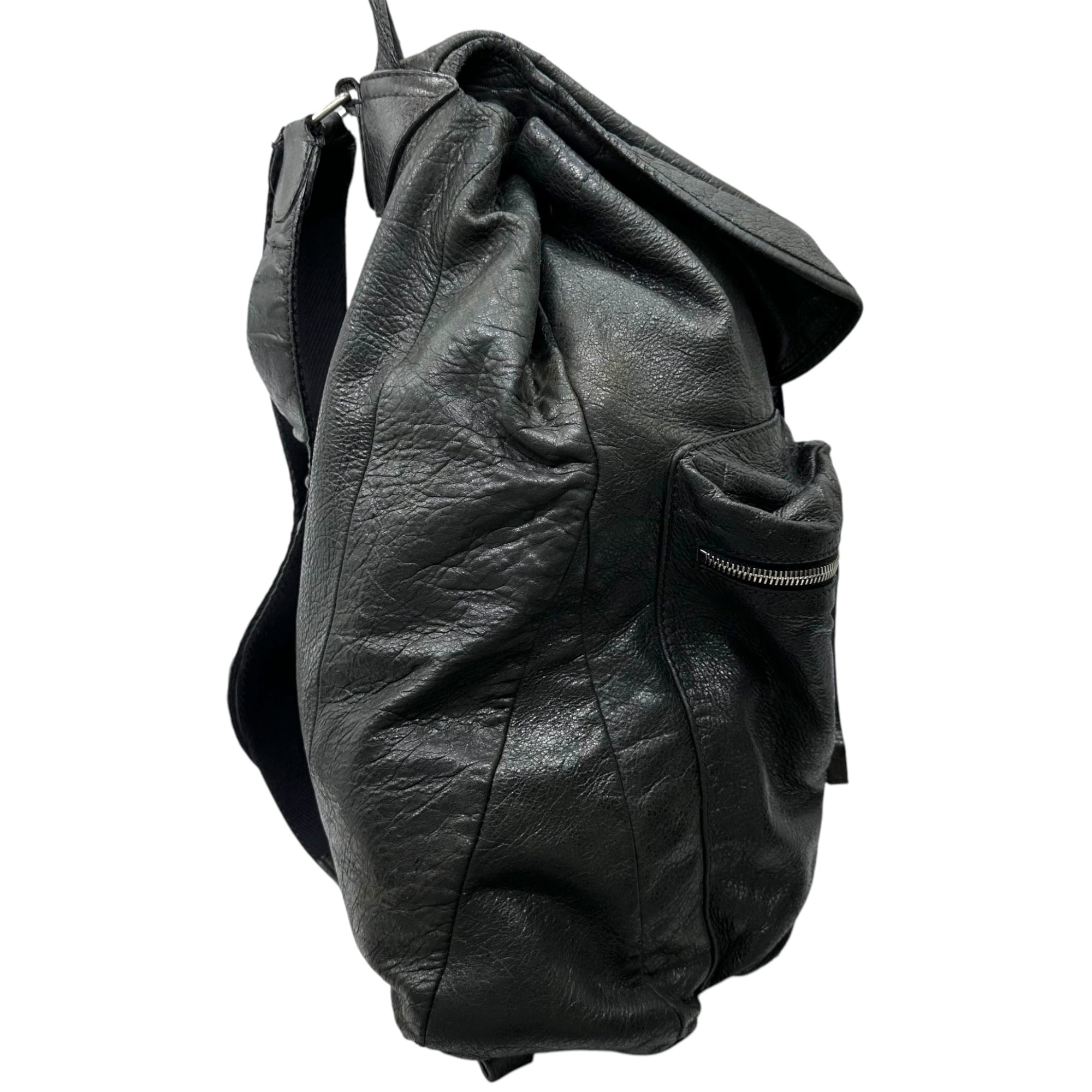 BALENCIAGA(バレンシアガ) W pocket lamb leather backpack Wポケット ラム レザー バックパック 326404・1000 1・002123 ブラック クラシック デイパック