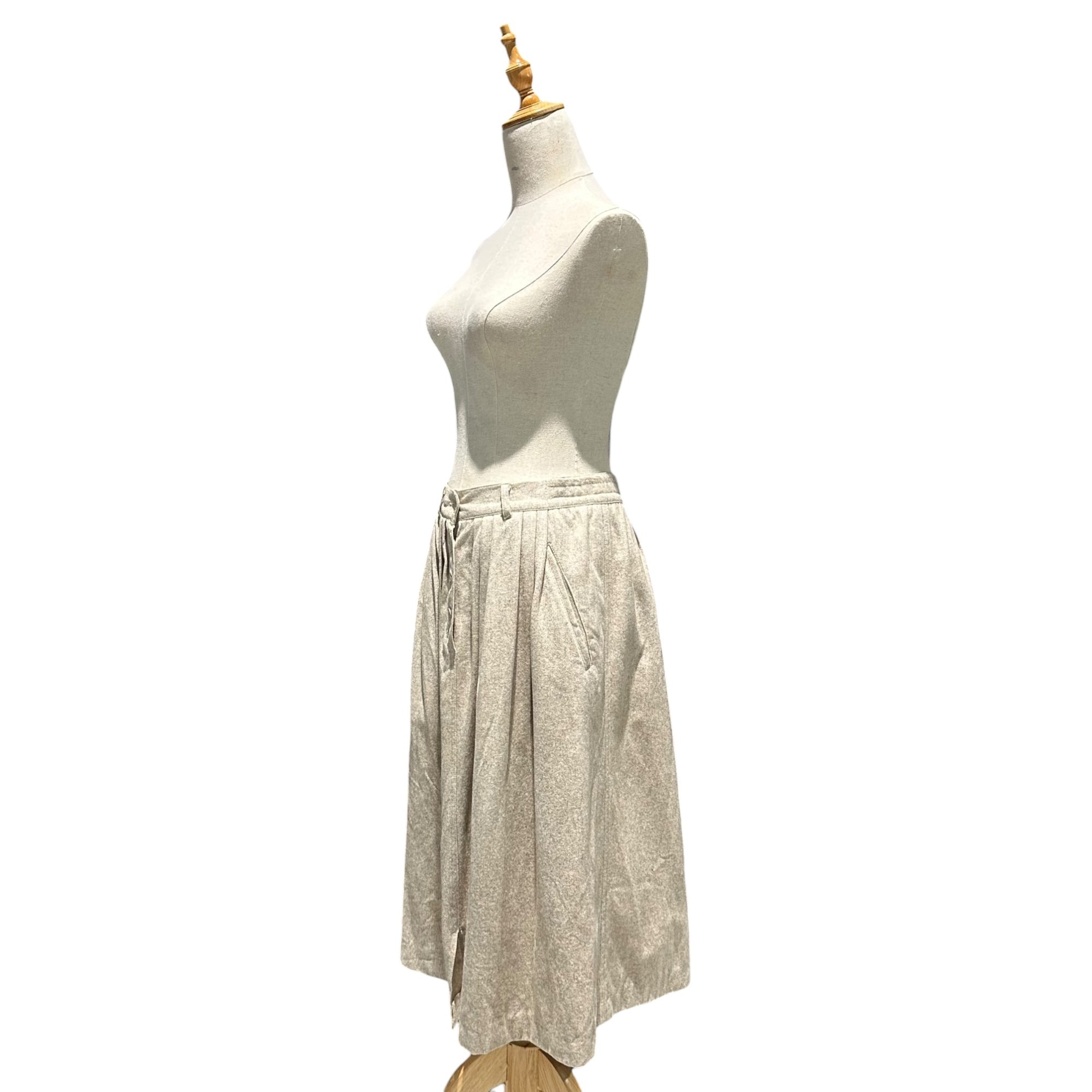 Euro vintage(ヨーロッパヴィンテージ) front button liner graybeige middle skirt フロントボタンデザインのライナー付きミドル丈スカート 表記無し(M程度) グレージュ
