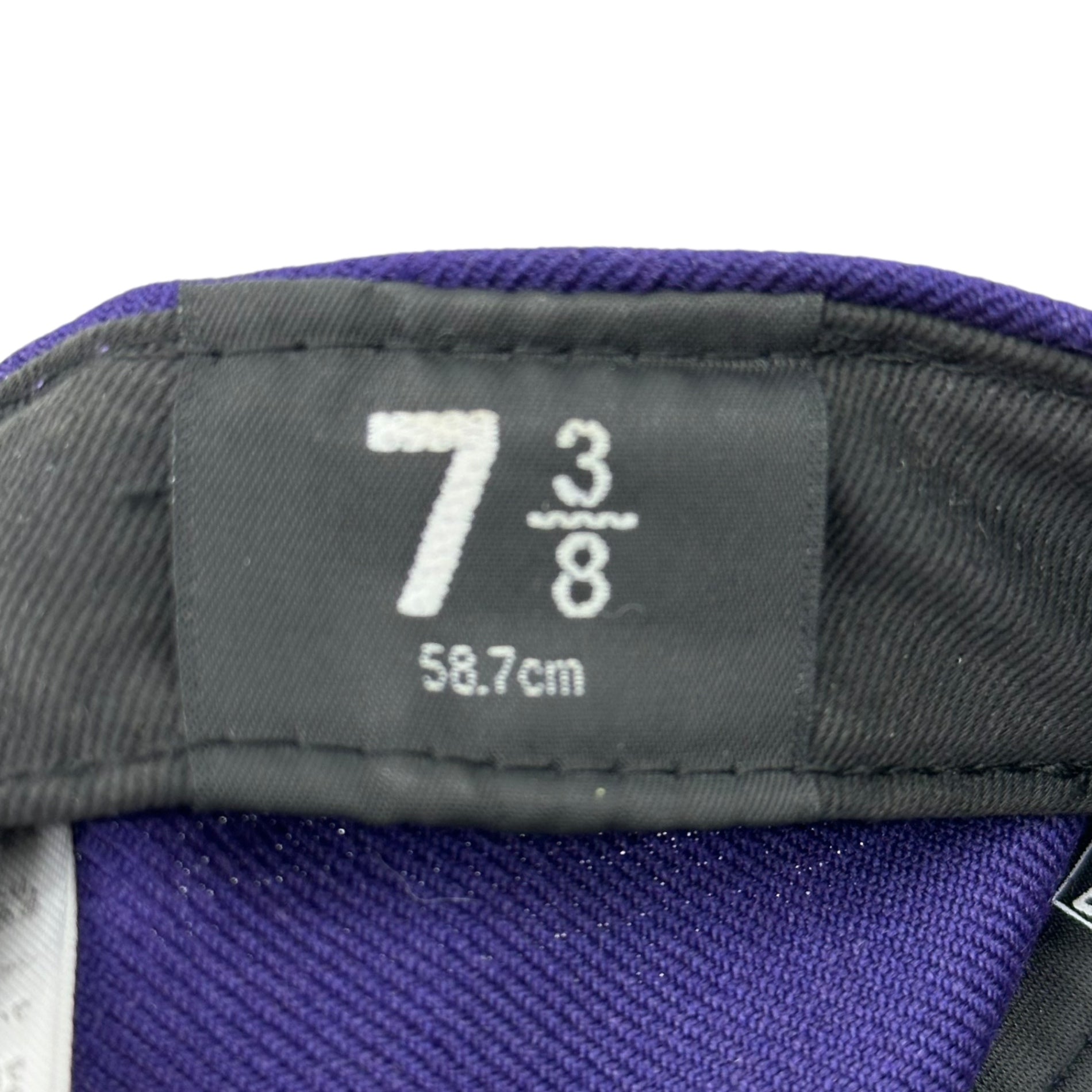 NEW ERA×NEEDLES(ニューエラ×ニードルズ) NEEDLES EMB. BB CAP パピオン ロゴ 刺繍 ベースボール キャップ 7 3/8 パープル 帽子