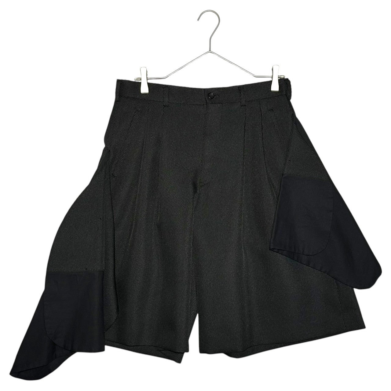 COMME des GARCONS HOMME PLUS(コムデギャルソンオムプリュス) 25SS Deformed design pleated wide shorts 変形デザイン プリーツ ワイド ショーツ PO-P053 S ブラック AD2024