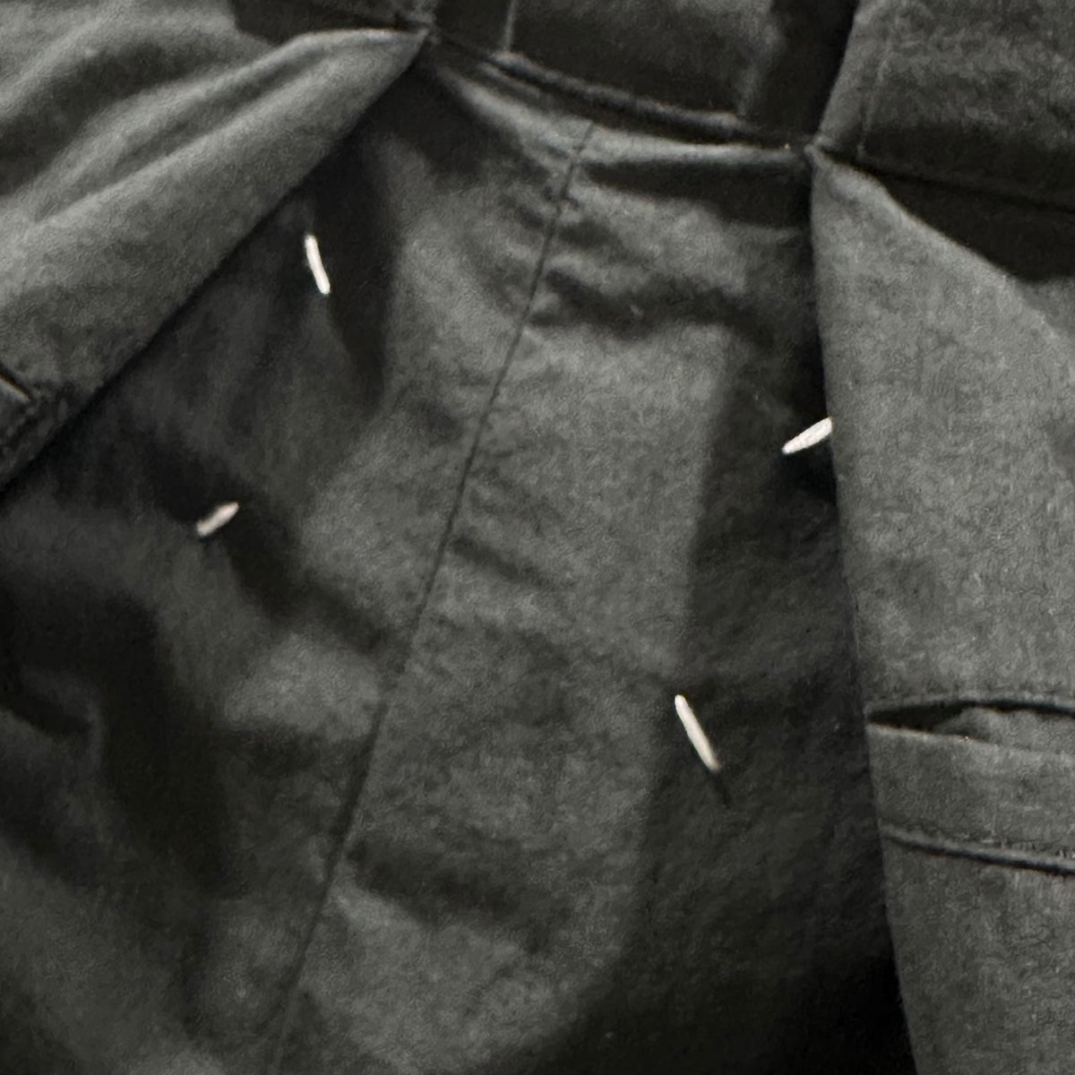 MAISON MARGIELA(メゾンマルジェラ) 2025SS Wide-leg Pleated Trousers プリーツ タック ワイド パンツ S51KA0601 36 ブラック バギー