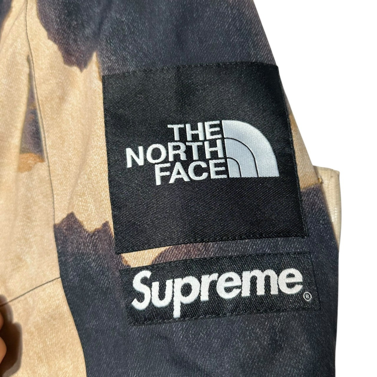 SUPREME(シュプリーム) 21AW×THE NORTH FACE Bleached Denim Print Mountain Jacket ノースフェイス ブリーチデニム マウンテンジャケット パーカー ベージュ NP52100I M ベージュ×ブラック