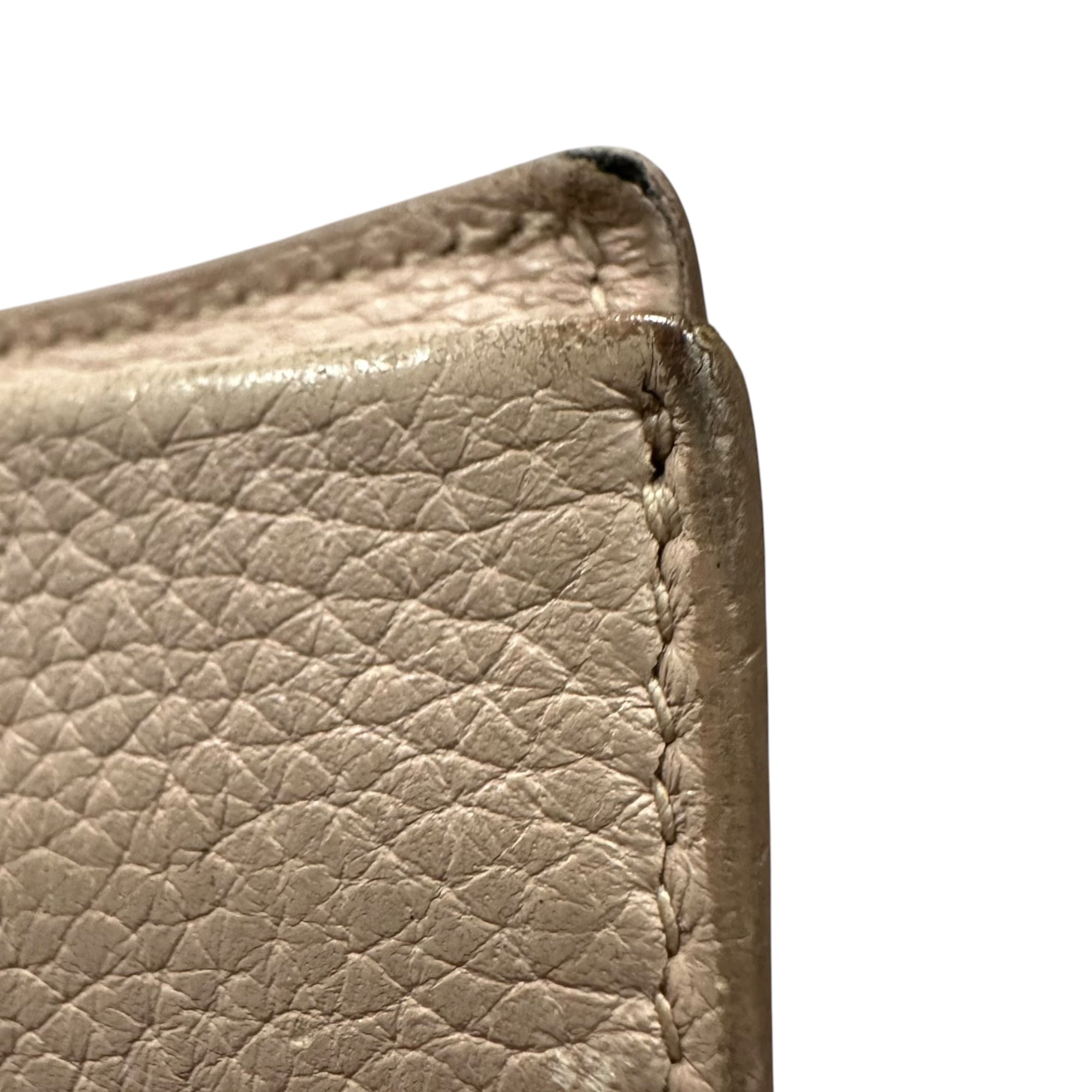 YVES SAINT LAURENT(イヴサンローラン) Sac de Jour Long Wallet サックドジュール ロング ウォレット ピンク 長財布