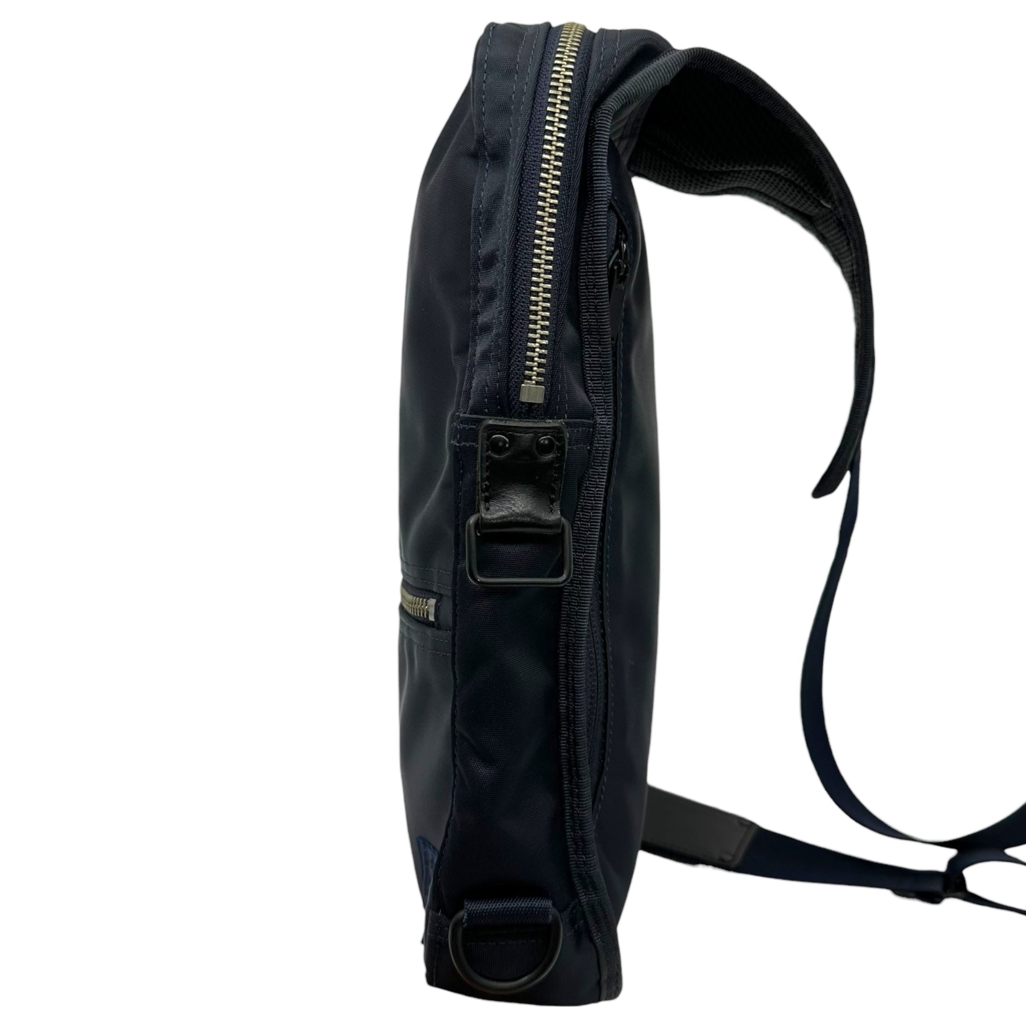 PORTER(ポーター) LIFT SLING SHOULDER BAG リフト スリング ショルダー バッグ 822-06134 ネイビー 斜め掛け ボディ 参考定価49,500