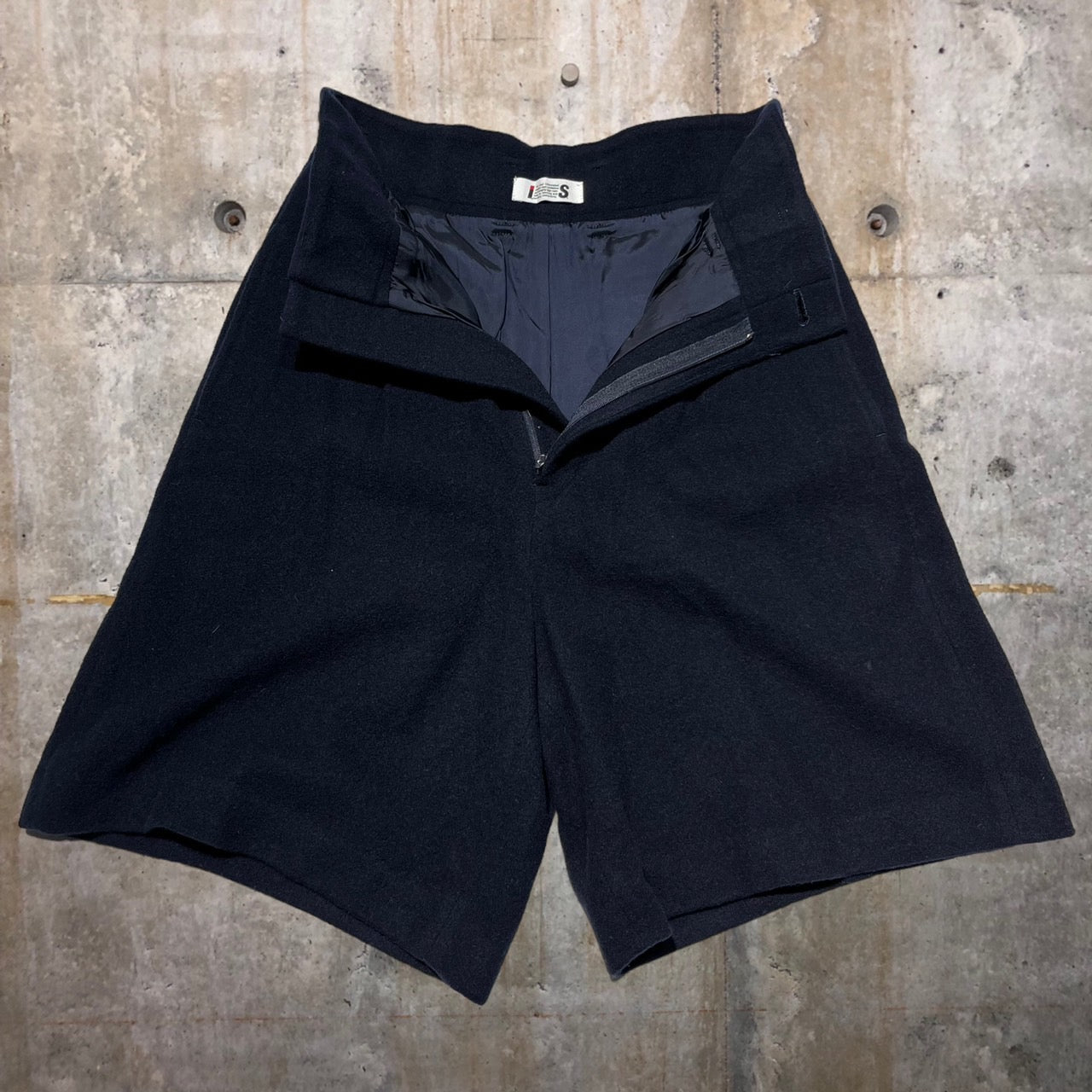 i.s. ISSEY MIYAKE(アイエス イッセイミヤケ) 90's hooded wool half pants set up/フーデットウールハーフパンツセットアップ IS14-FF014 M ネイビー