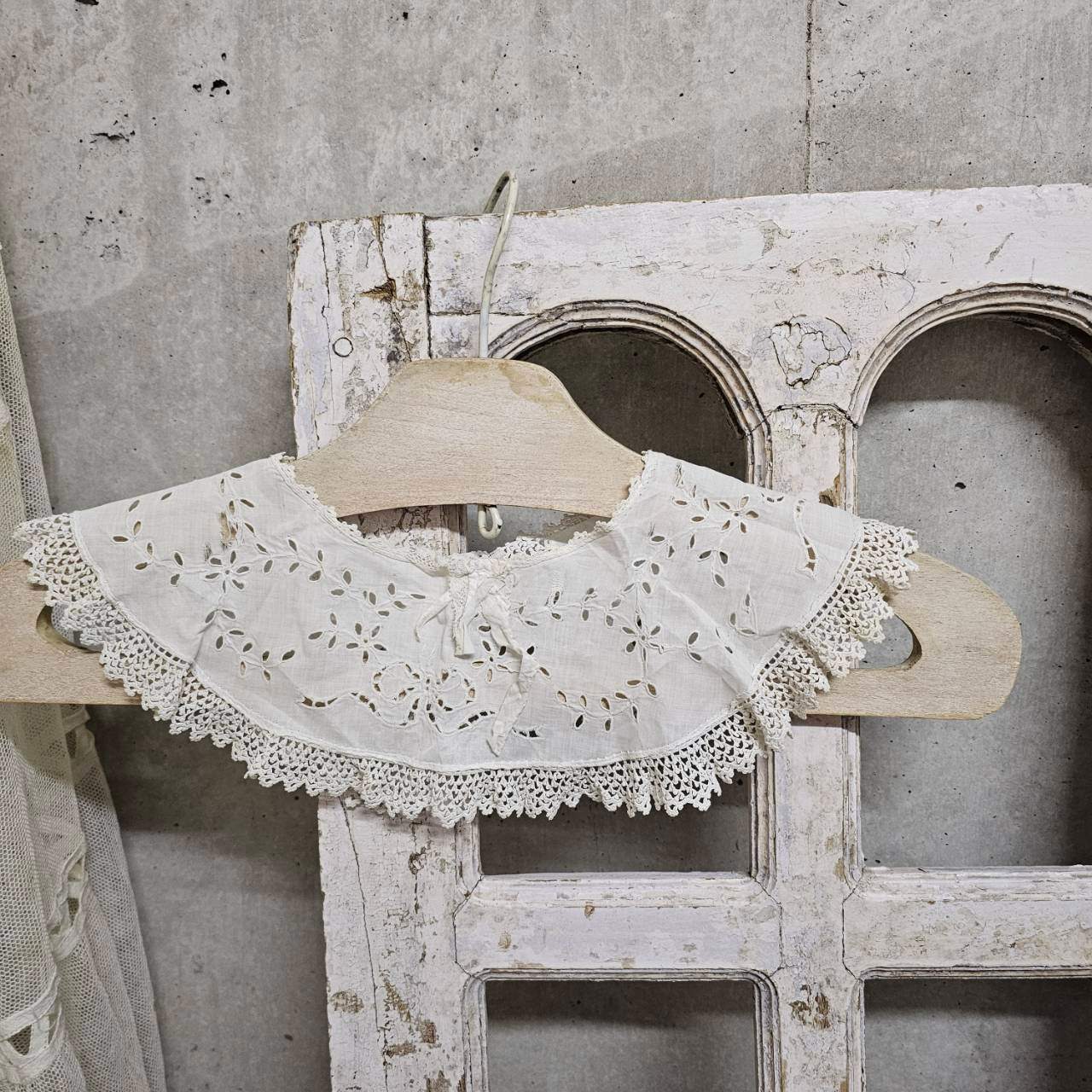 Euro antique(ヨーロッパアンティーク) France cutworklace collar フランス カットワークレースのつけ襟 ホワイト