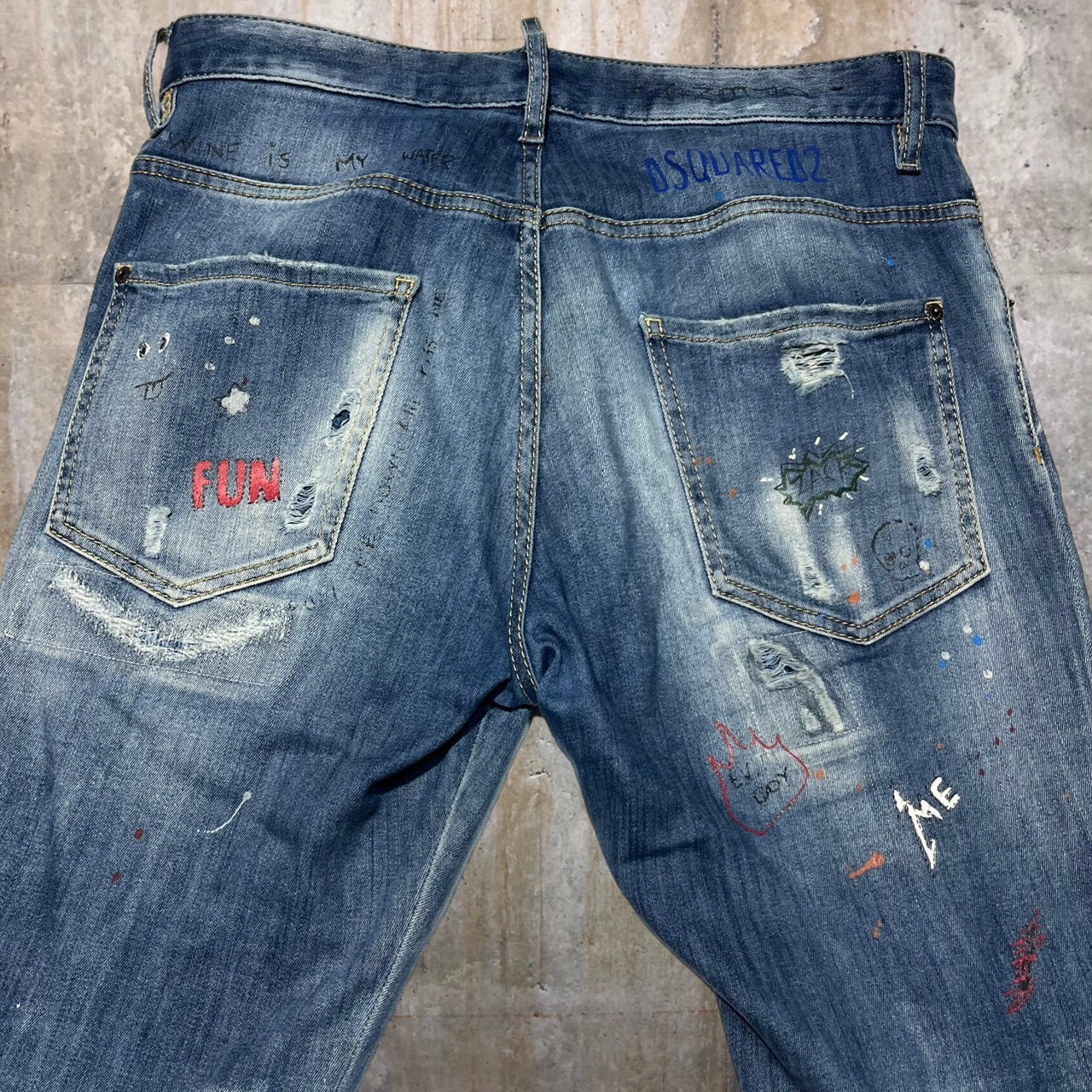 DSQUARED2(ディースクエアード) TRASH LIGHT WASH SKATER JEAN スケーター ジーンズ/落書きデニムパンツ S74LB0942 48(Lサイズ程度) ブルー